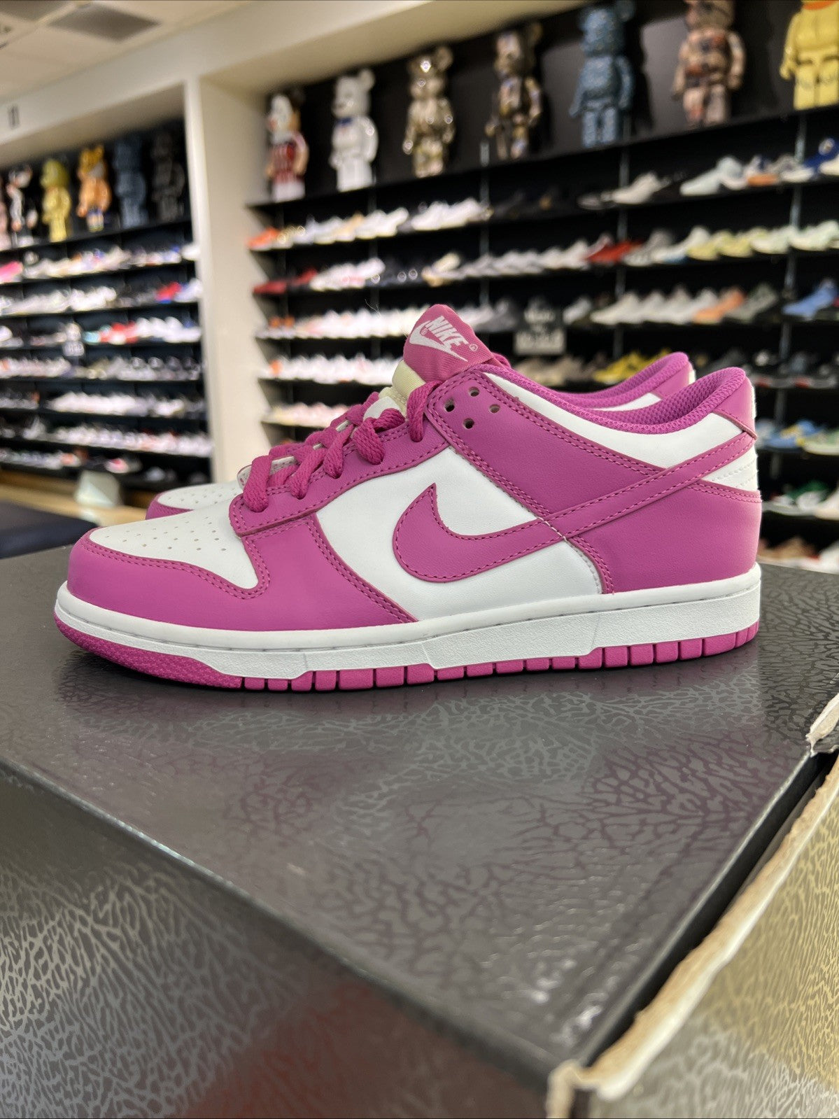 Nike Dunk Low Active Fuchsia GS Sz 6.5Y DEFECT
