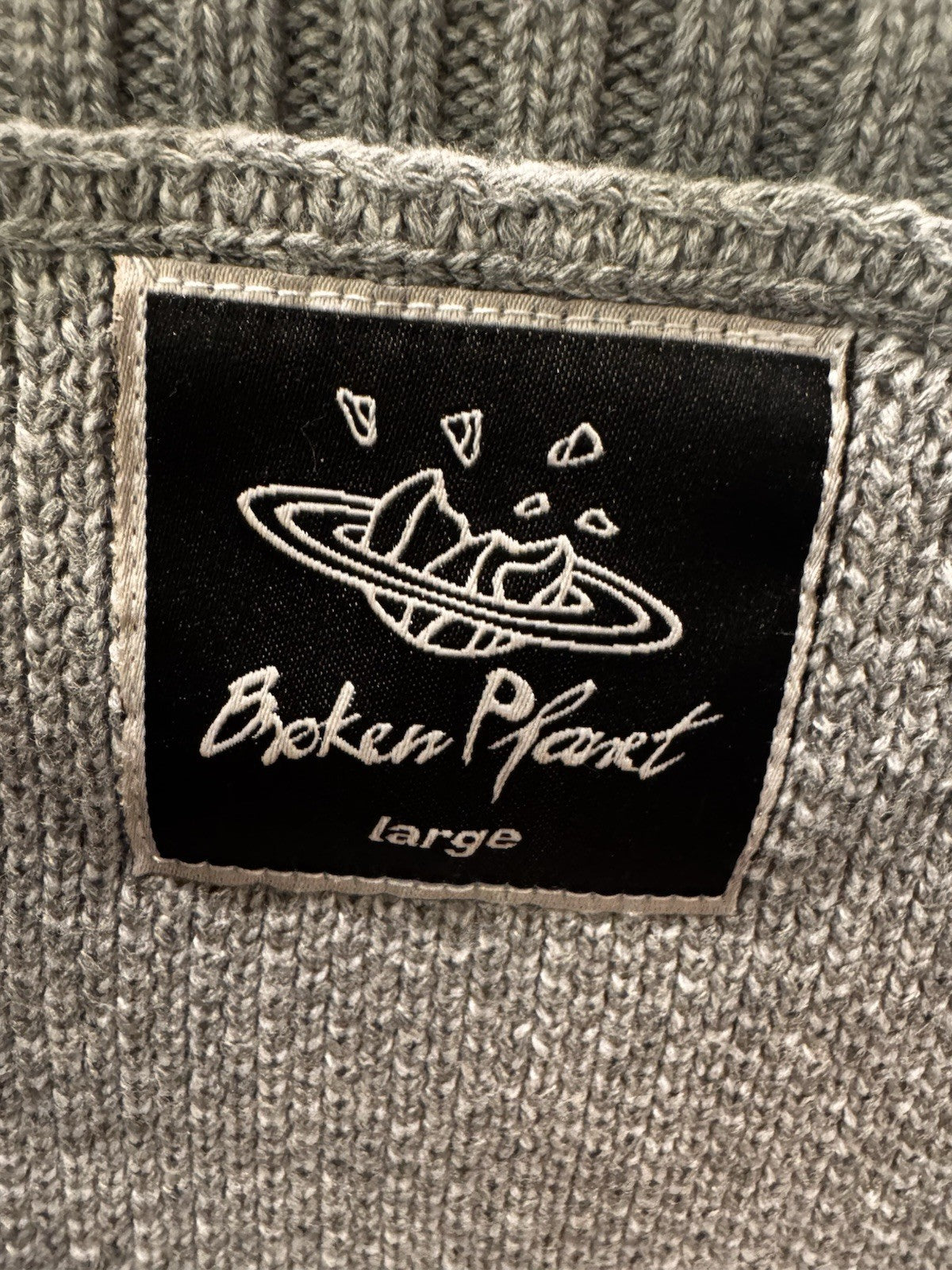 Broken Planet Knit Sweater Gray Size L