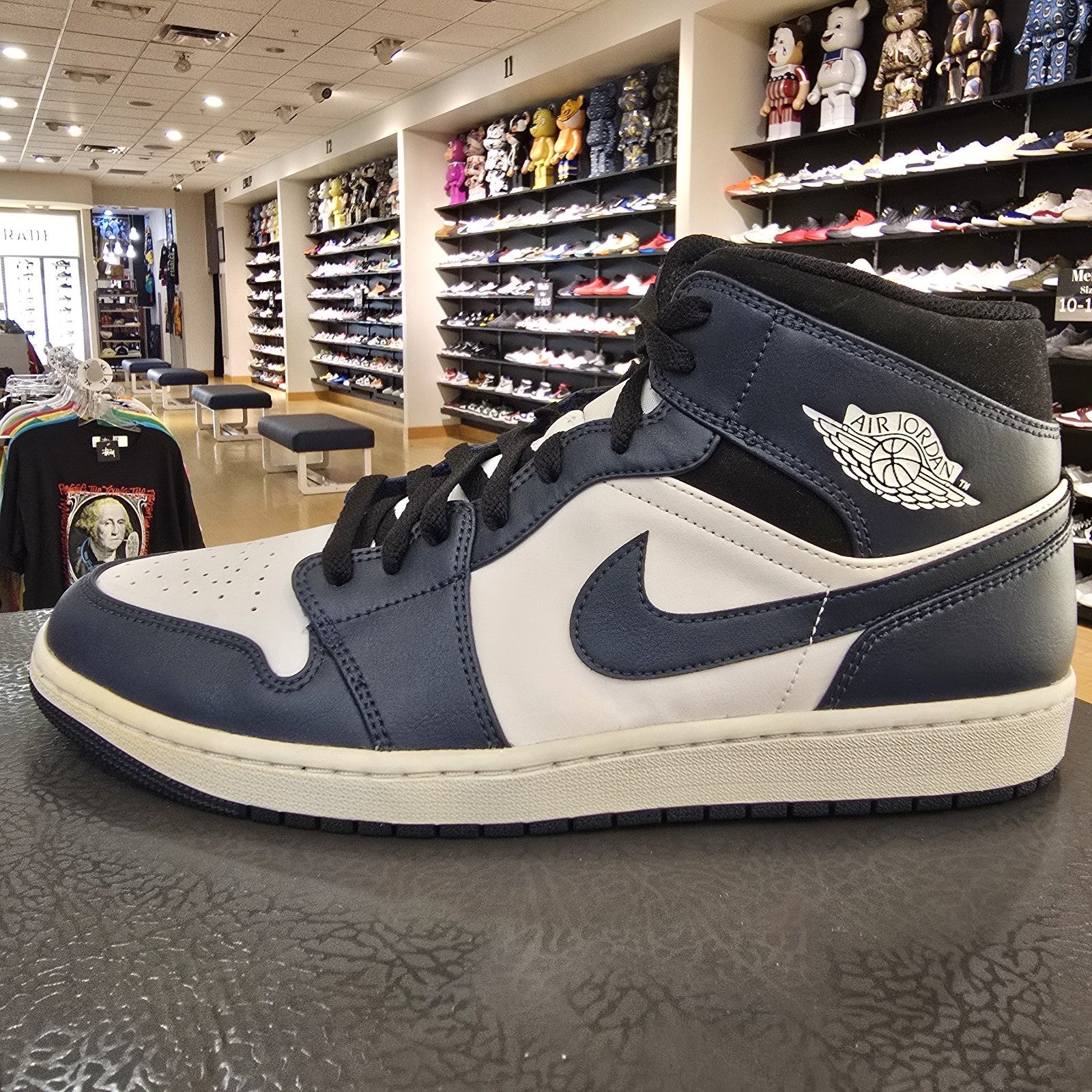 Size 13 - Air Jordan 1 Mid Armory Navy (Yellowing)