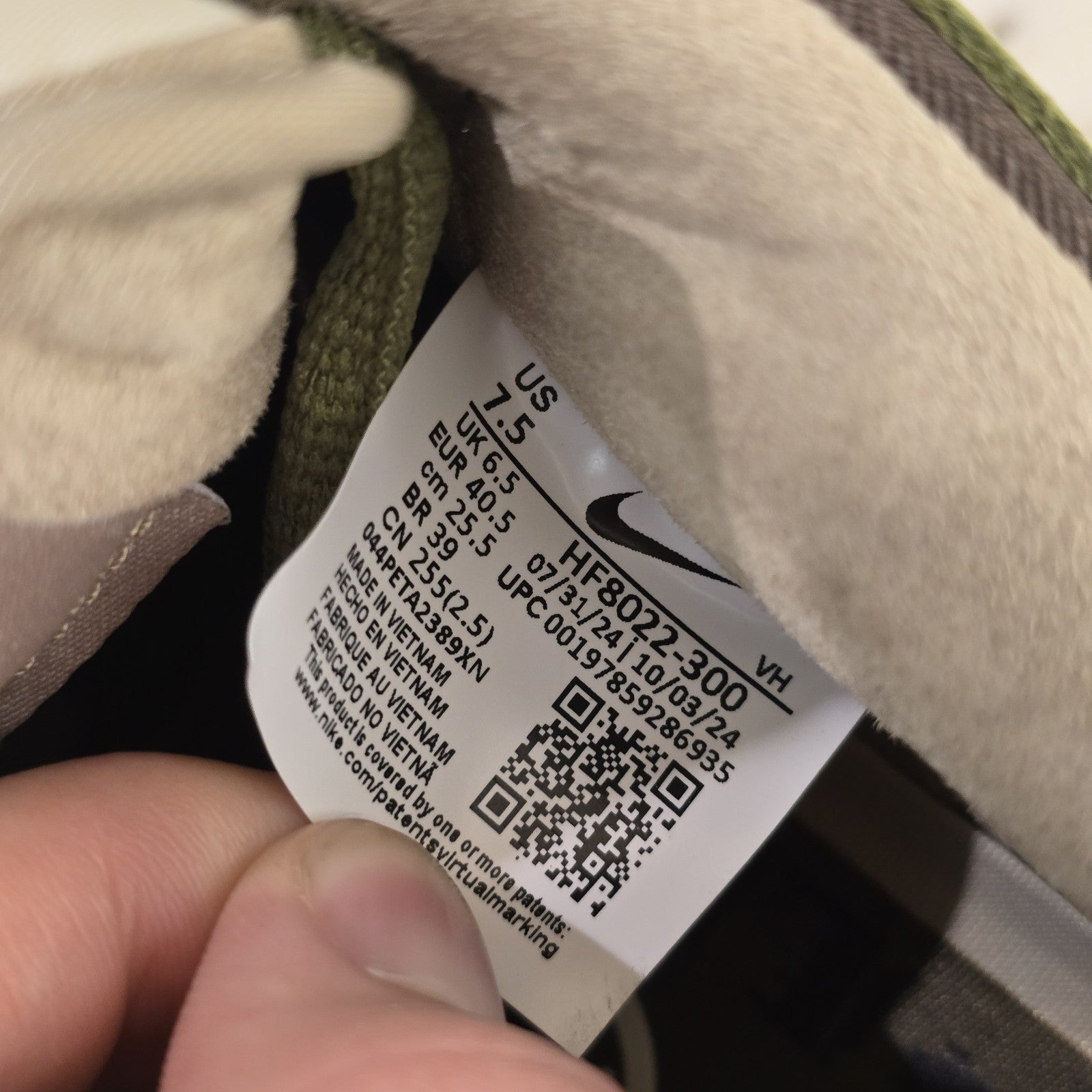 Size 7.5 - Yuto Horigome x Nike Dunk SB Low Matcha