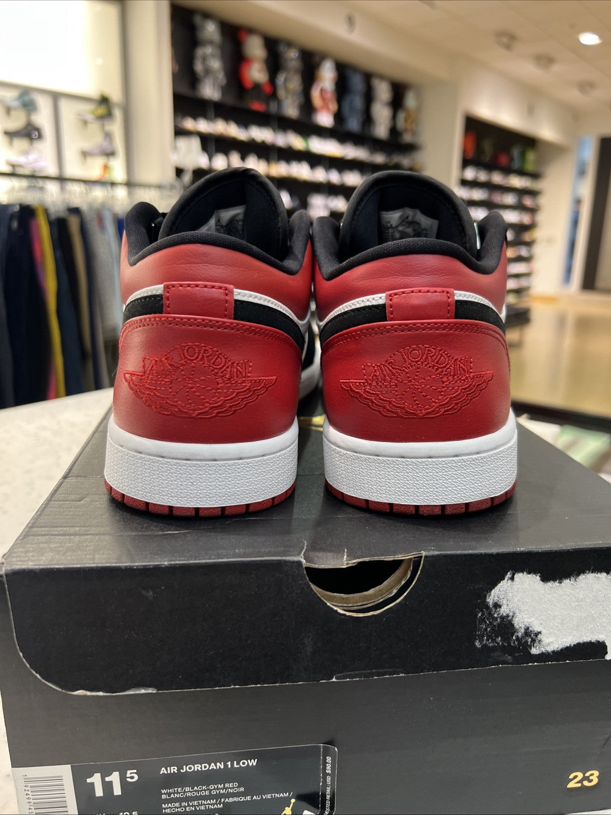 Air Jordan 1 Low Black Toe White Black Gym Red Sz 11.5 USED