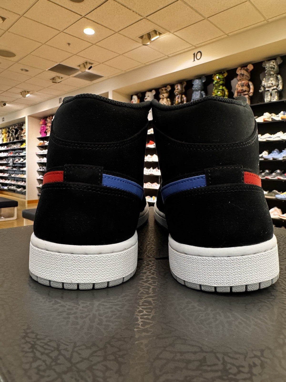 Air Jordan 1 Mid Multicolor Swoosh Black Size 10.5