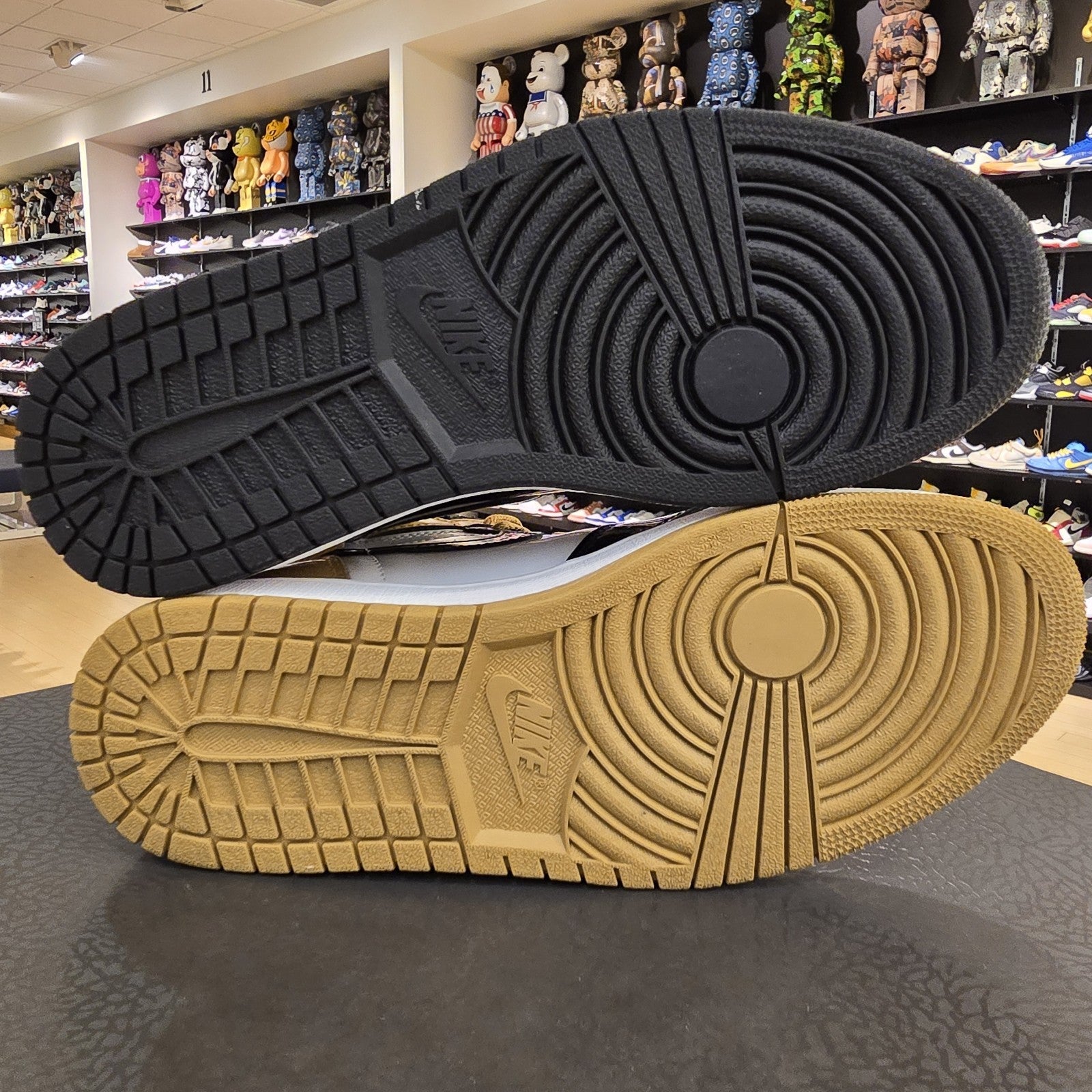 Size 9 - Air Jordan 1 Retro OG NRG High Gold Top 3