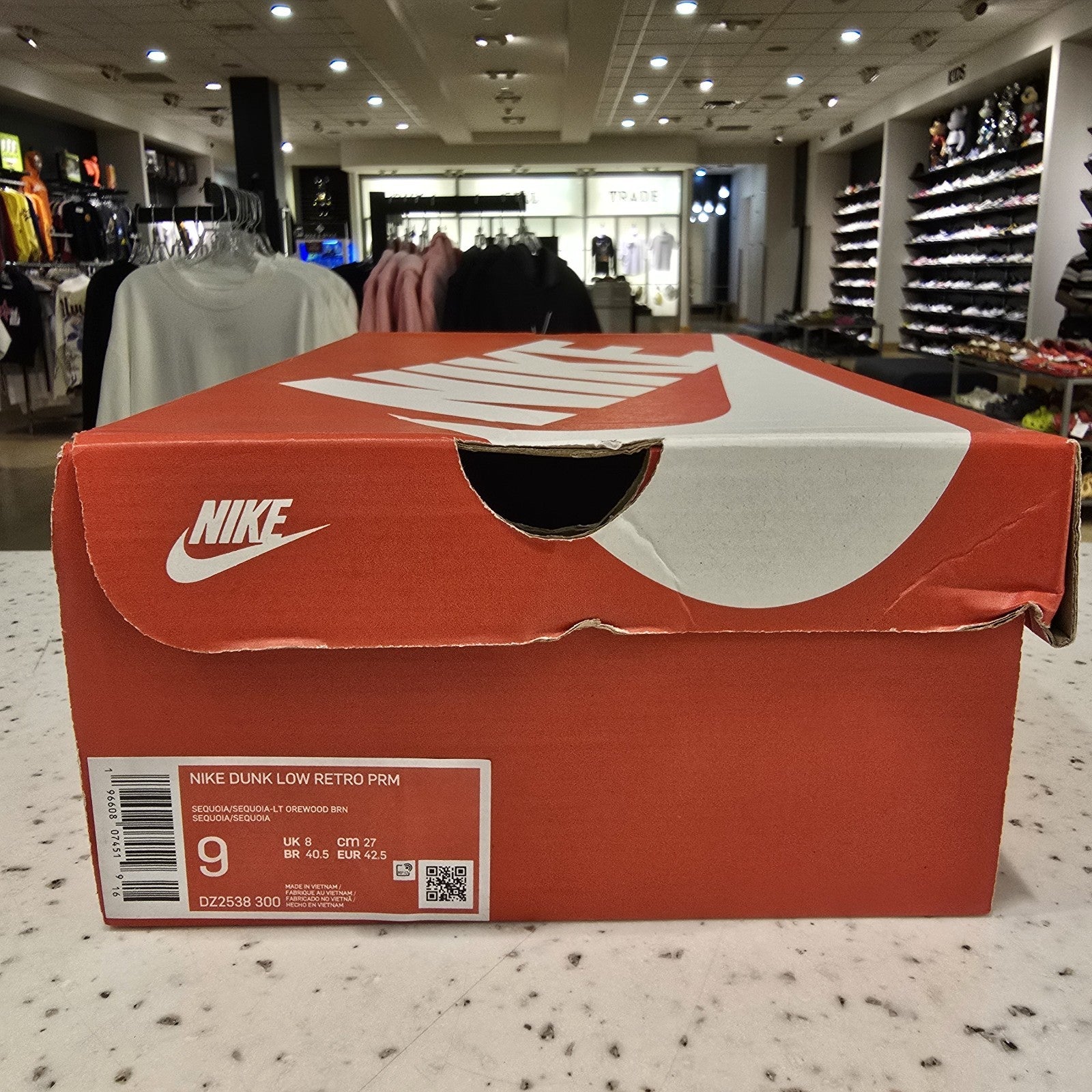 Size 9 - Nike Dunk Low Retro PRM Sequoia DZ2538-300