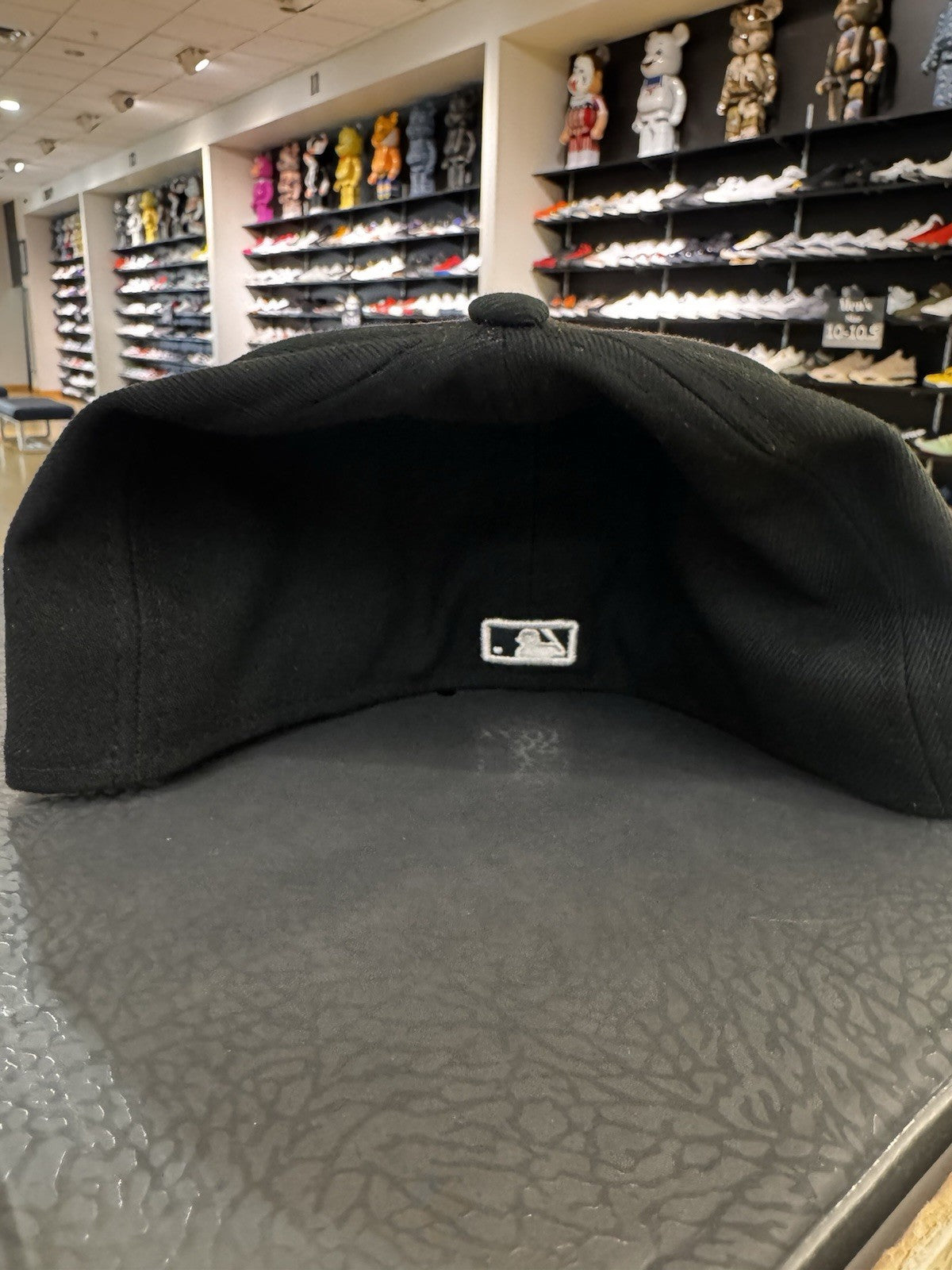 New Era MLB Basic 5950 Yankees Hat Black 7 3/4