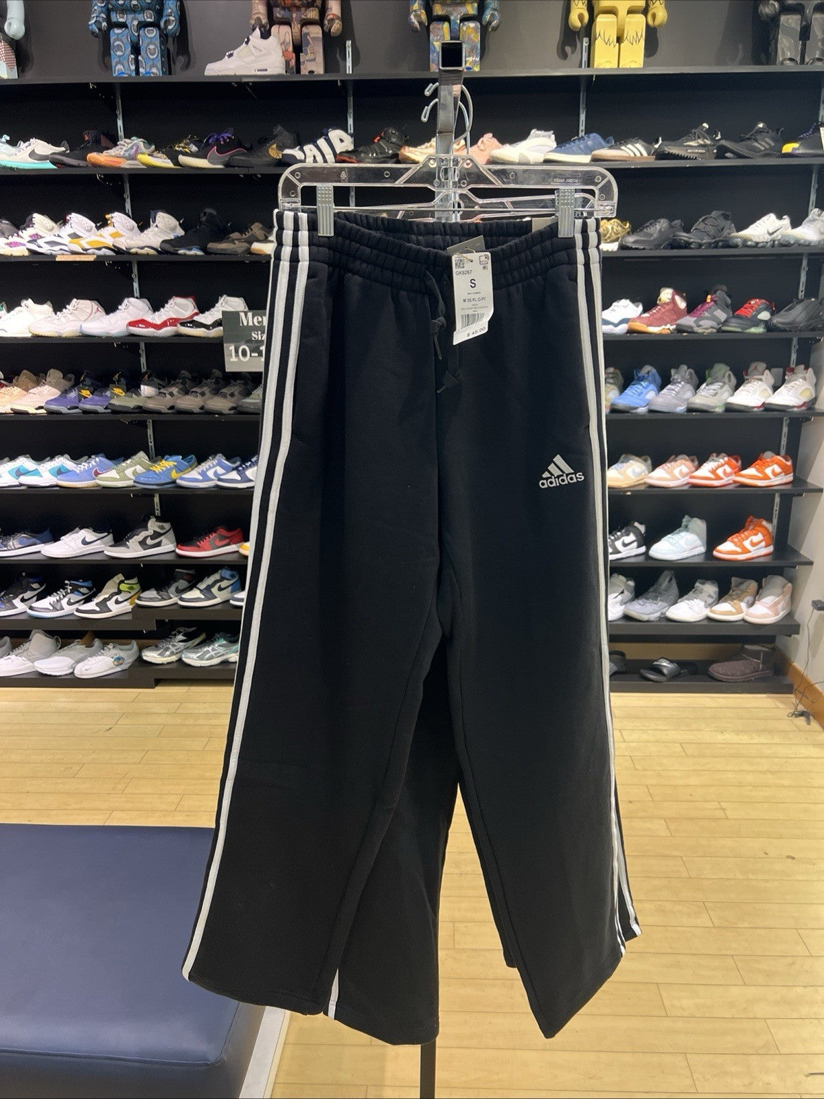 ADIDAS Essentials Black Fleece 3-Stripes Pants GK9267 Sz S