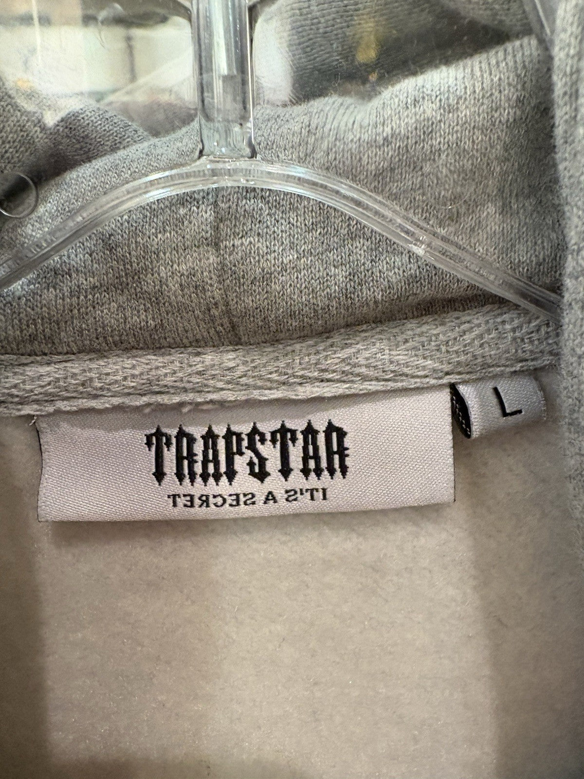 Trapstar Chenille Decoded Hoodie Grey Ice Flavours 2.0 Edition SZ L Small Defect