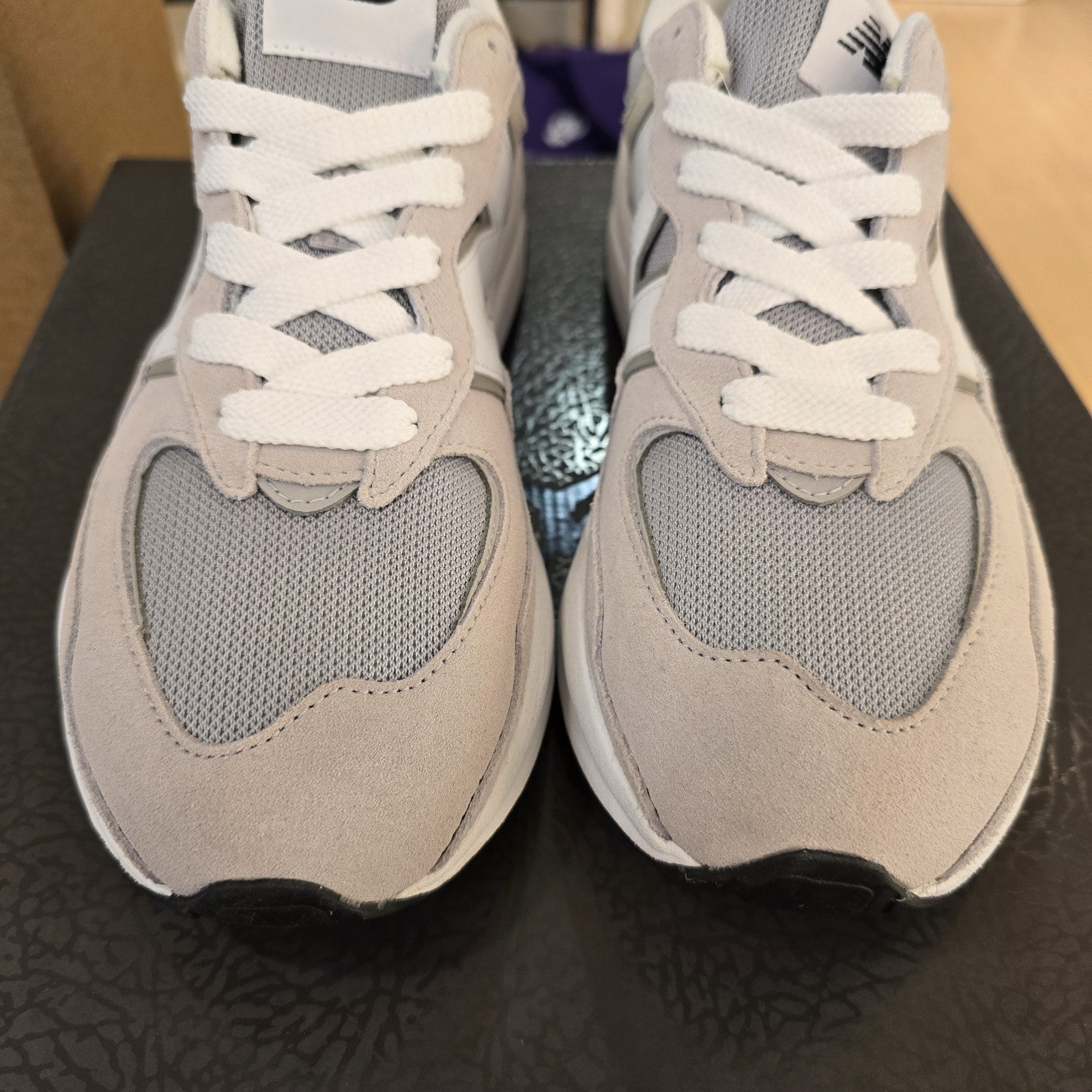 Size 8 - New Balance 57/40 Rain Cloud