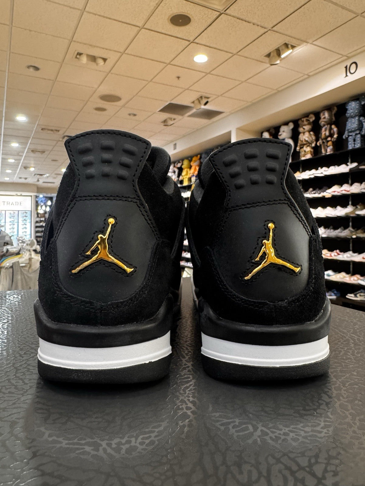 Jordan 4 Retro Royalty GS Size 6Y