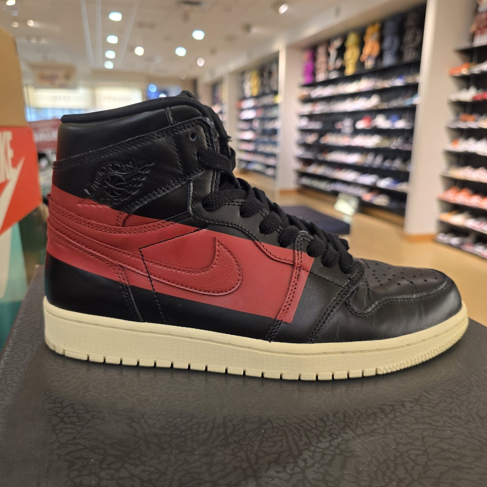 Size 9.5 - Air Jordan 1 Retro OG High Couture