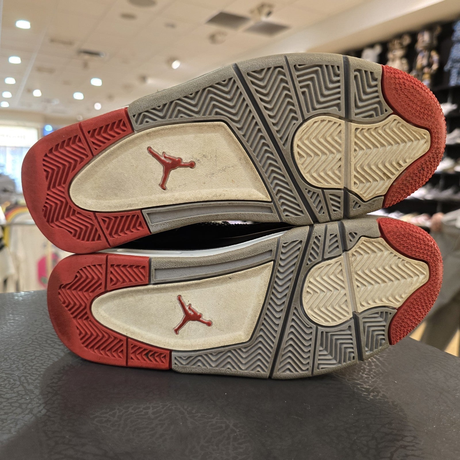 Size 7Y - Jordan 4 Retro Bred 2019 GS