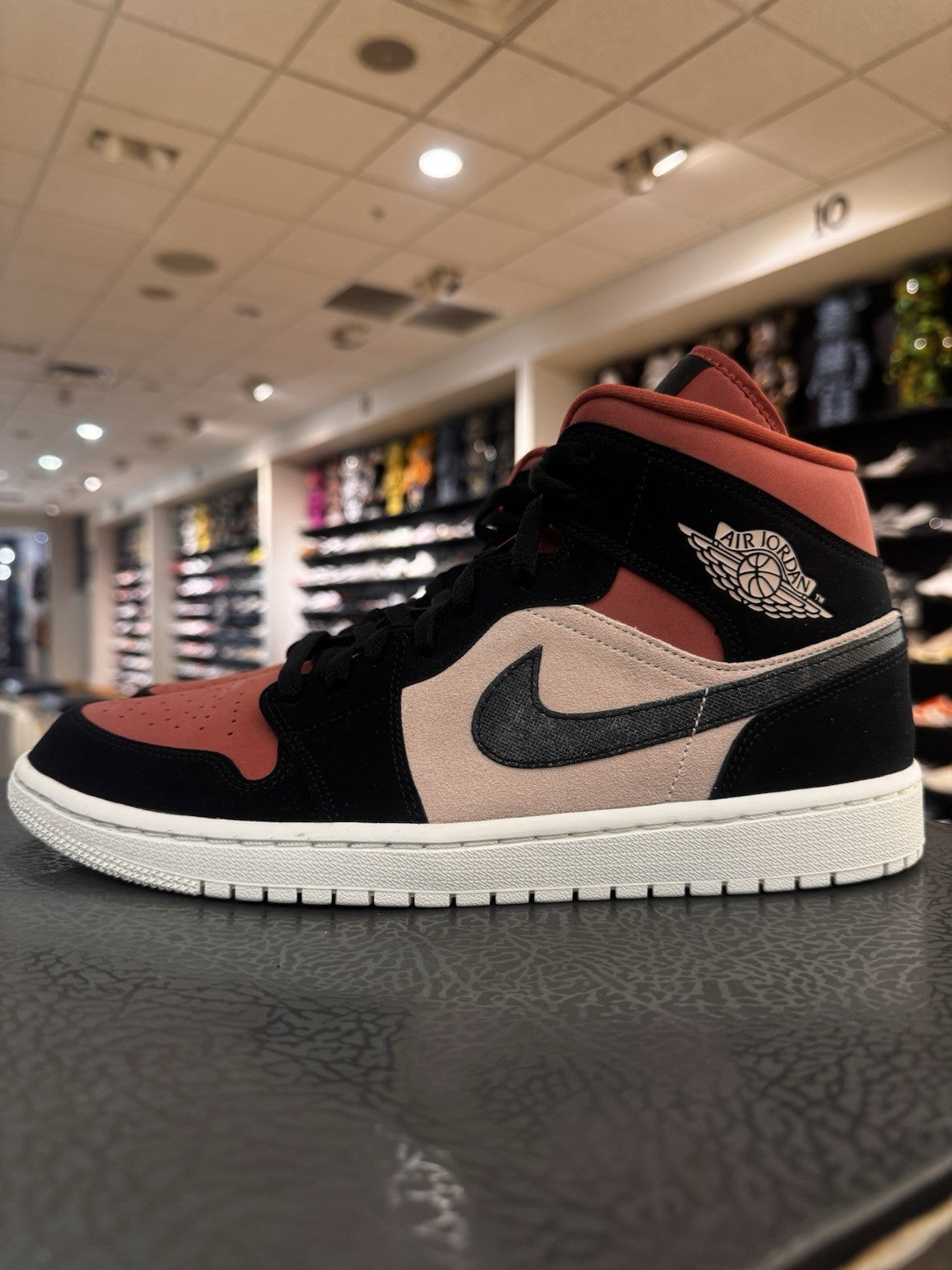 Air Jordan 1 Mid Canyon Rust Women Size 12