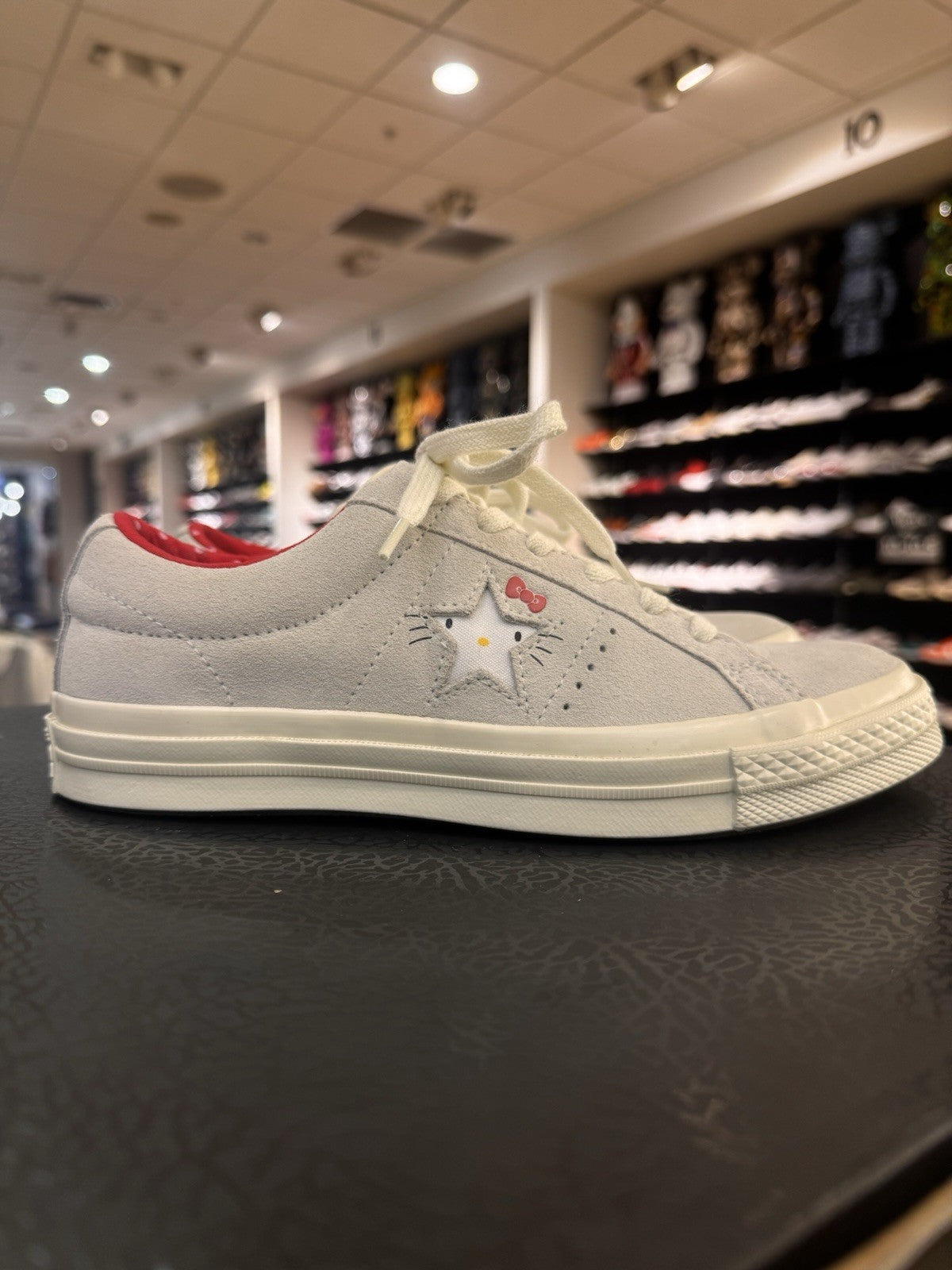 Converse One Star Ox Hello Kitty Grey Size 5.5