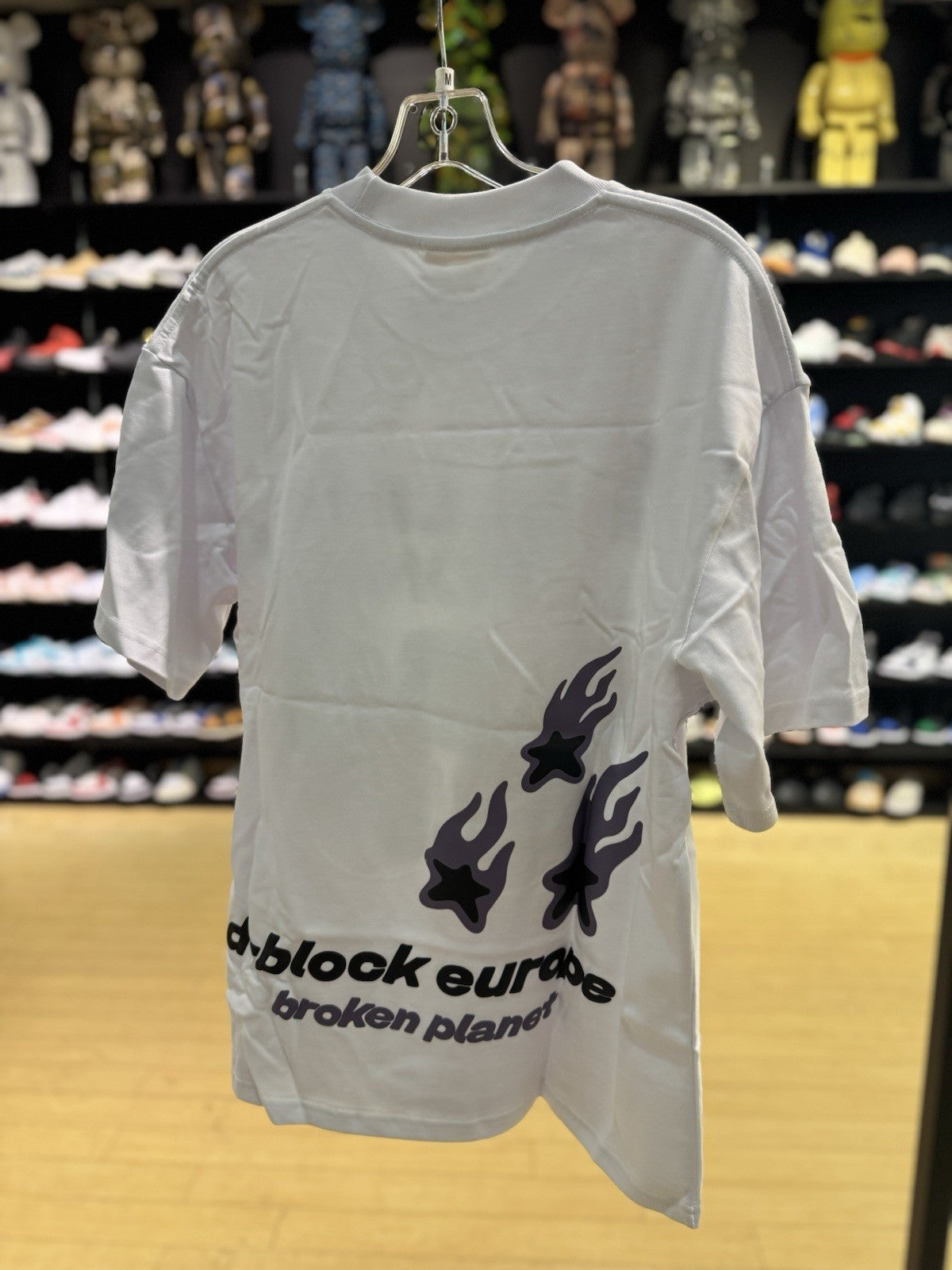 Broken Planet X D Block Europe Rolling Stones Shirt White Size Medium
