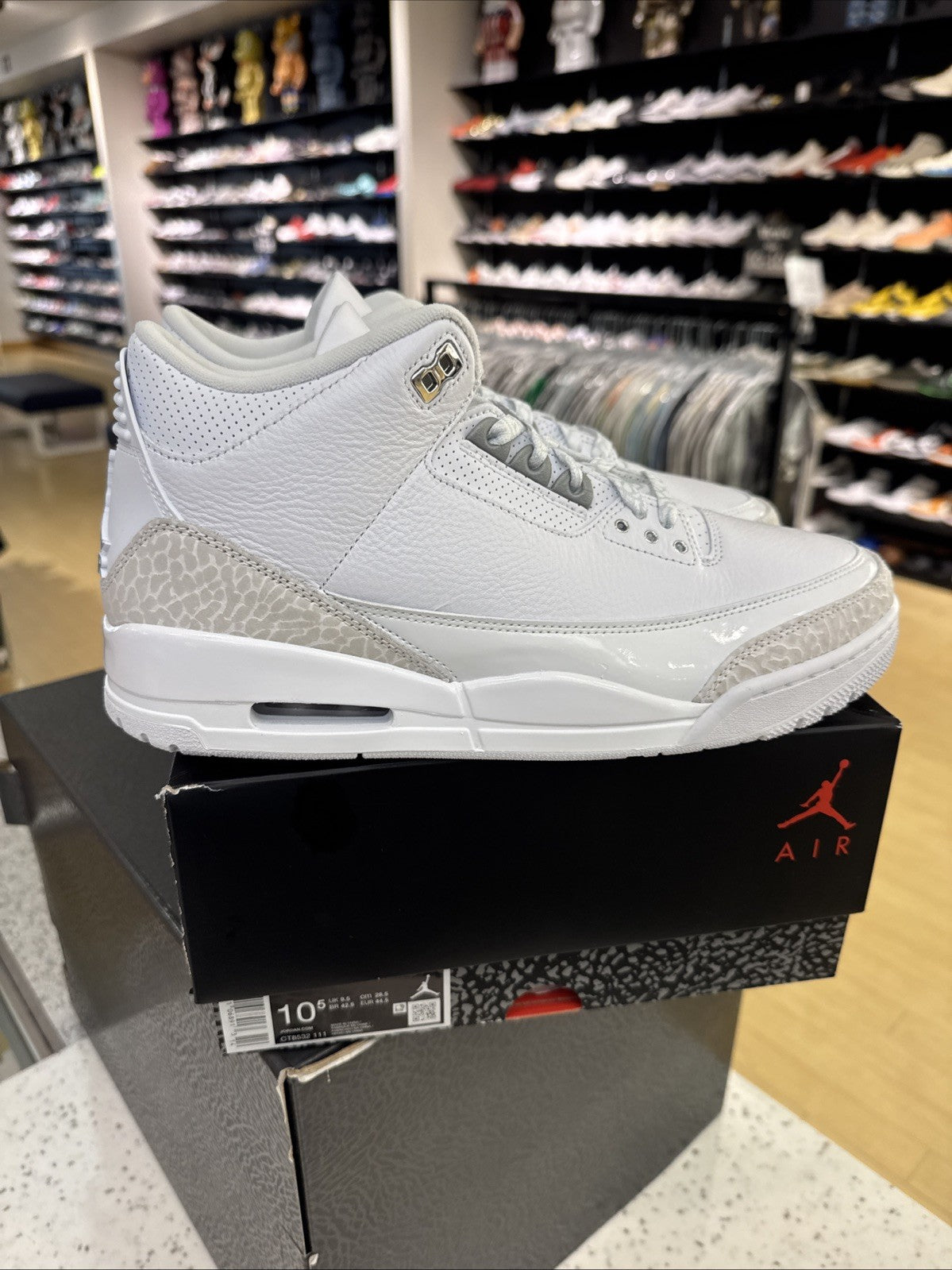 Size 10.5 - Air Jordan 3 Retro 2025 Pure Money