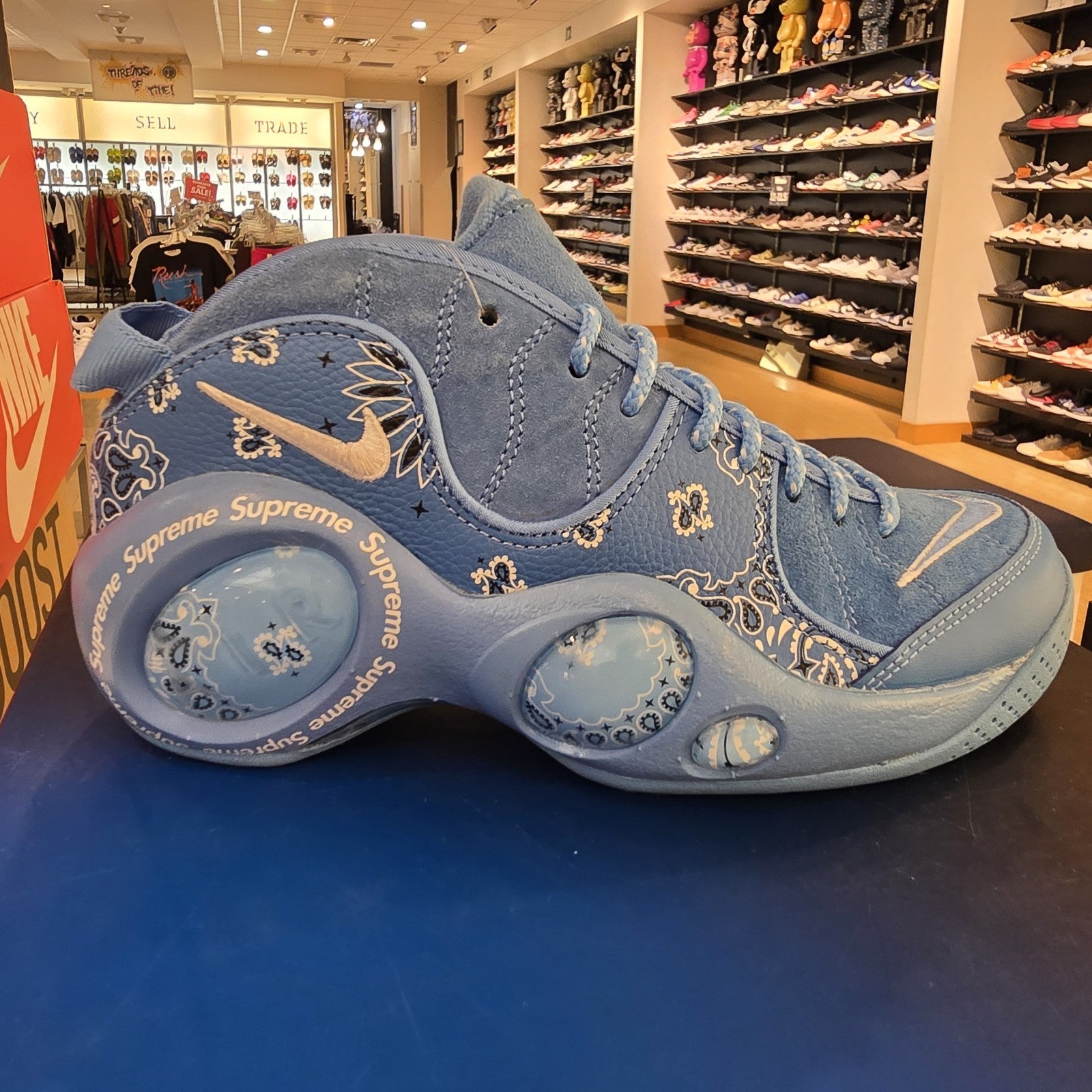 Supreme x Nike Air Zoom Flight 95 SP University Blue SZ 6 Yellowed