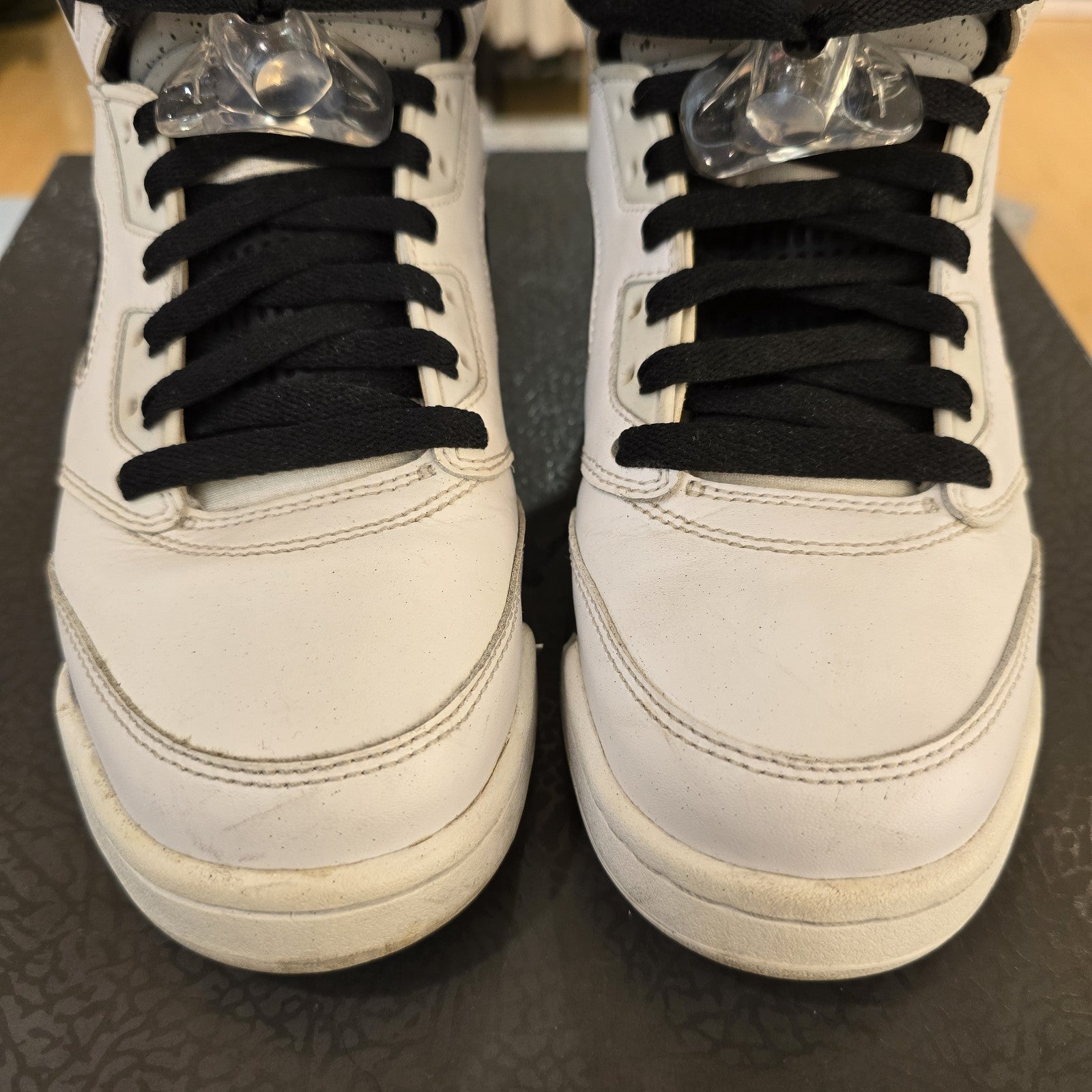 Size 6.5Y - Air Jordan 5 Retro Poison Green