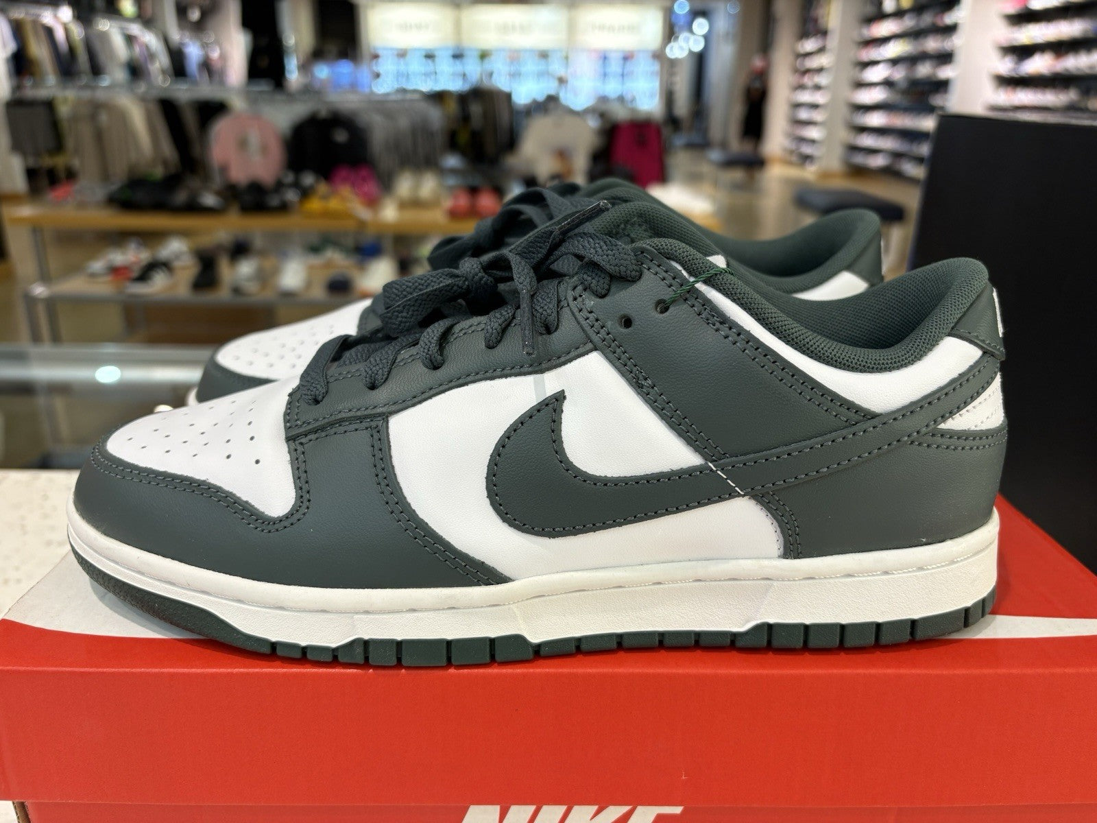 Nike Dunk Low Vintage Green Size 8.5 DEFECT