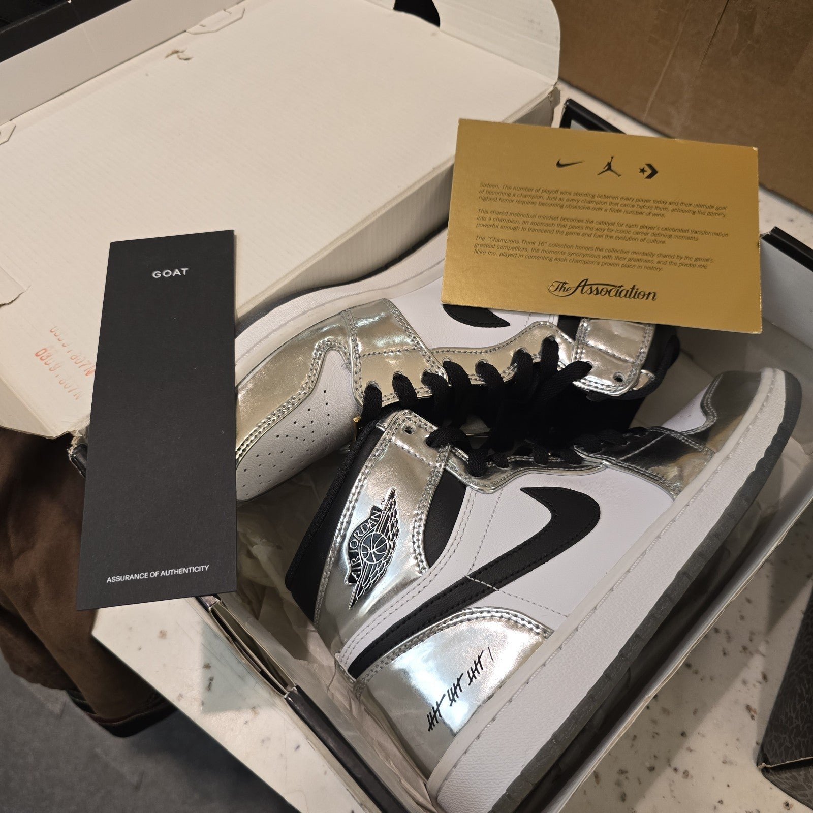 Size 7.5 - Air Jordan 1 Retro High Pass the Torch