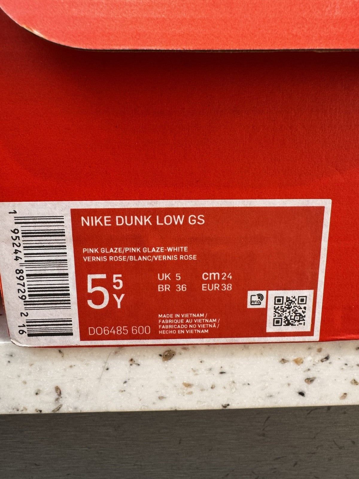 Nike Dunk Low Pink Velvet Size 5.5Y