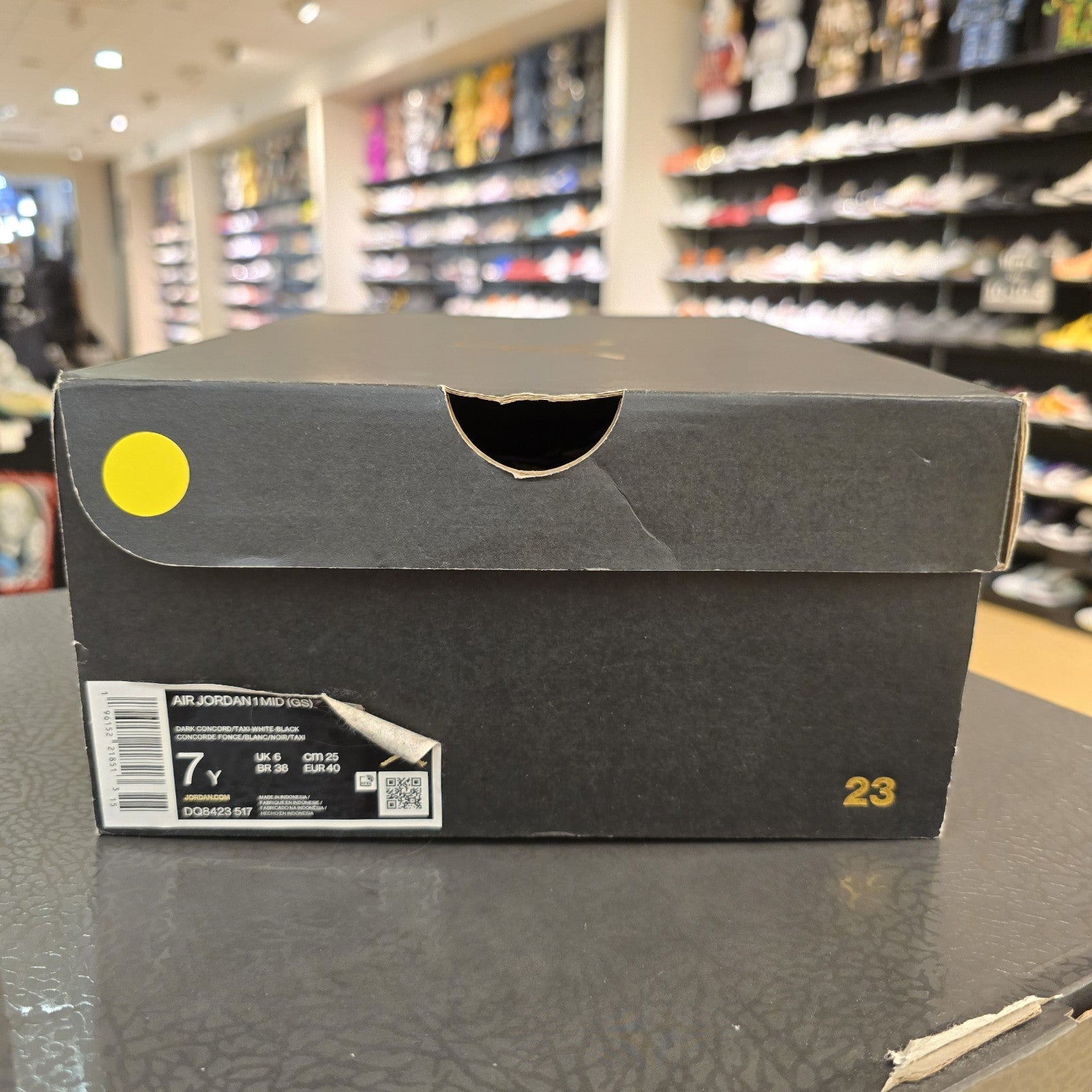 Size 7 (GS) - Jordan 1 Mid Lakers 2022 - DQ8423-517