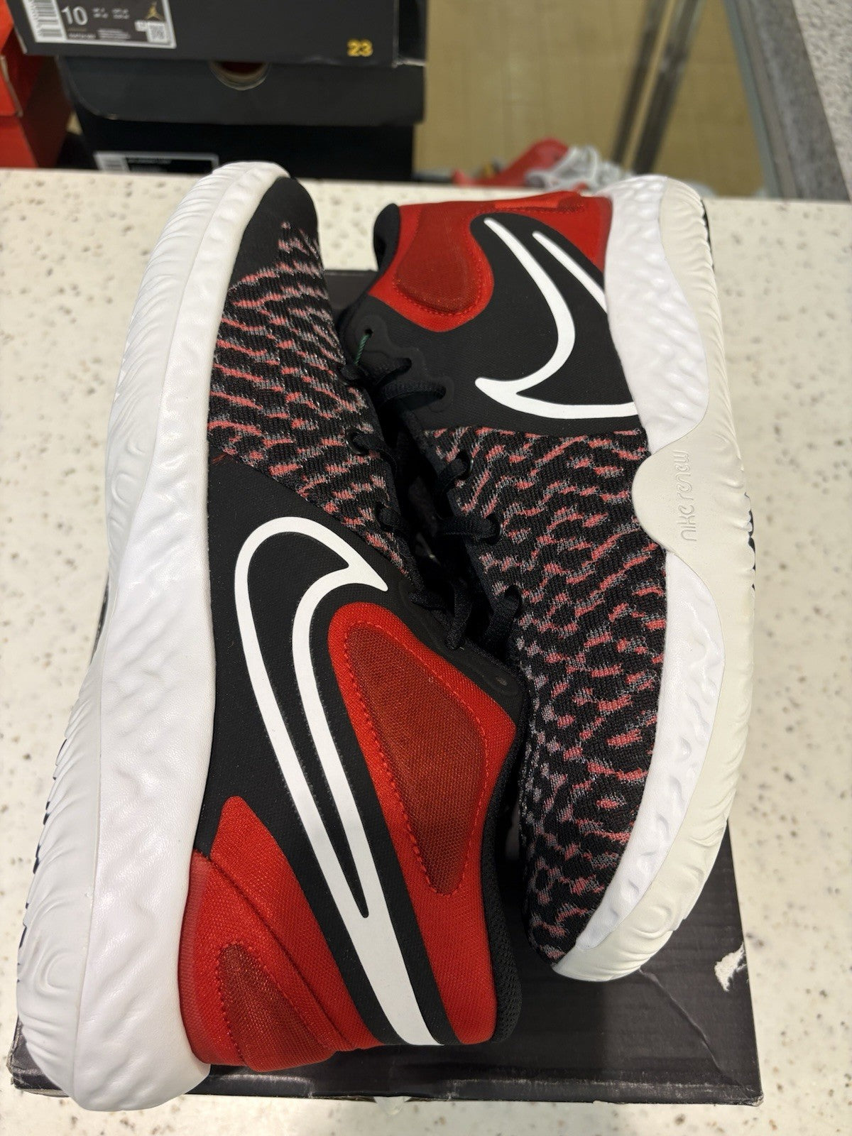 KD Trey 5 VII EP University Red Size 10