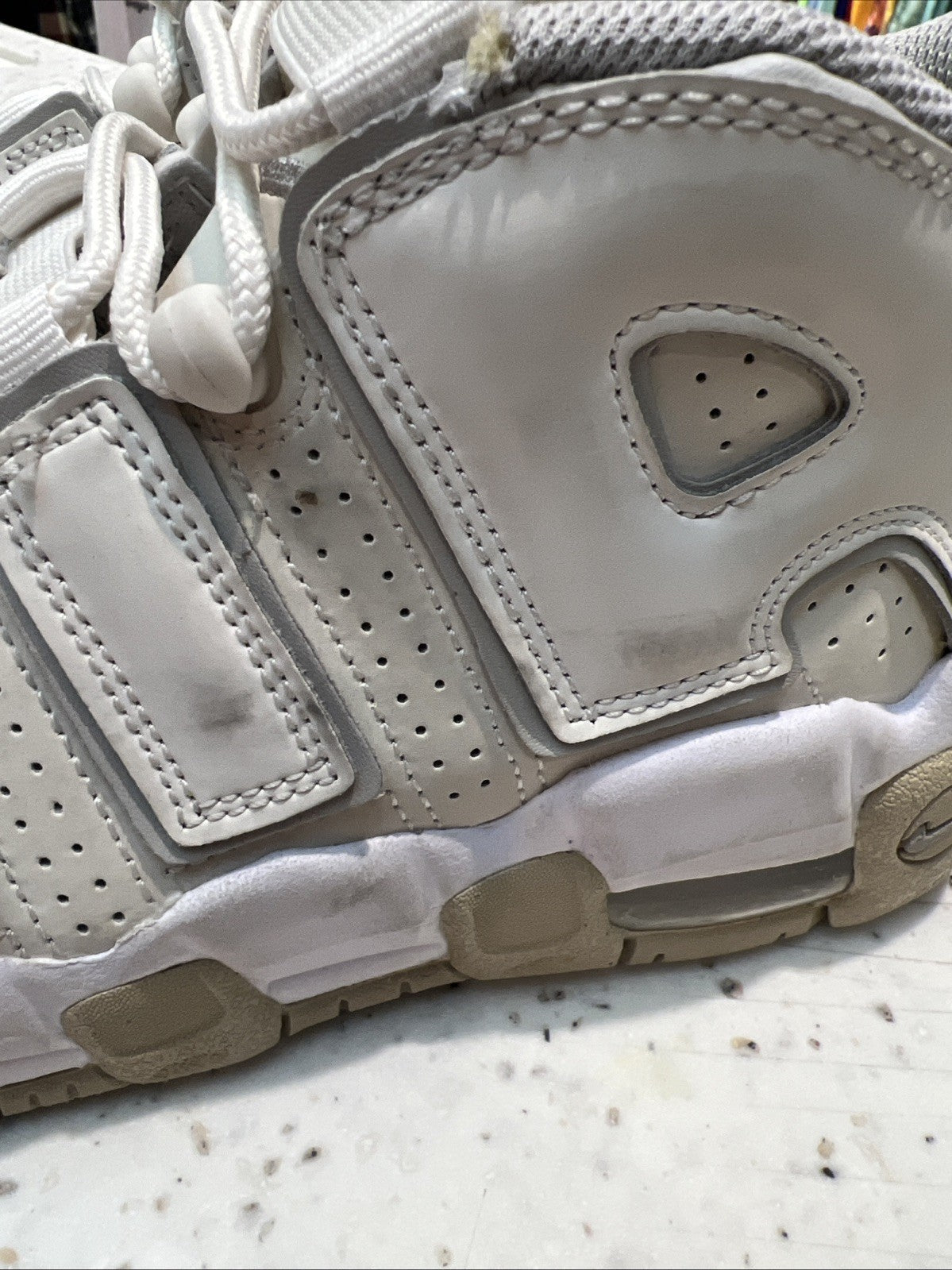 Nike Air More Uptempo GS Pippen Phantom Iron Ore White Size 4Y USED NO BOX