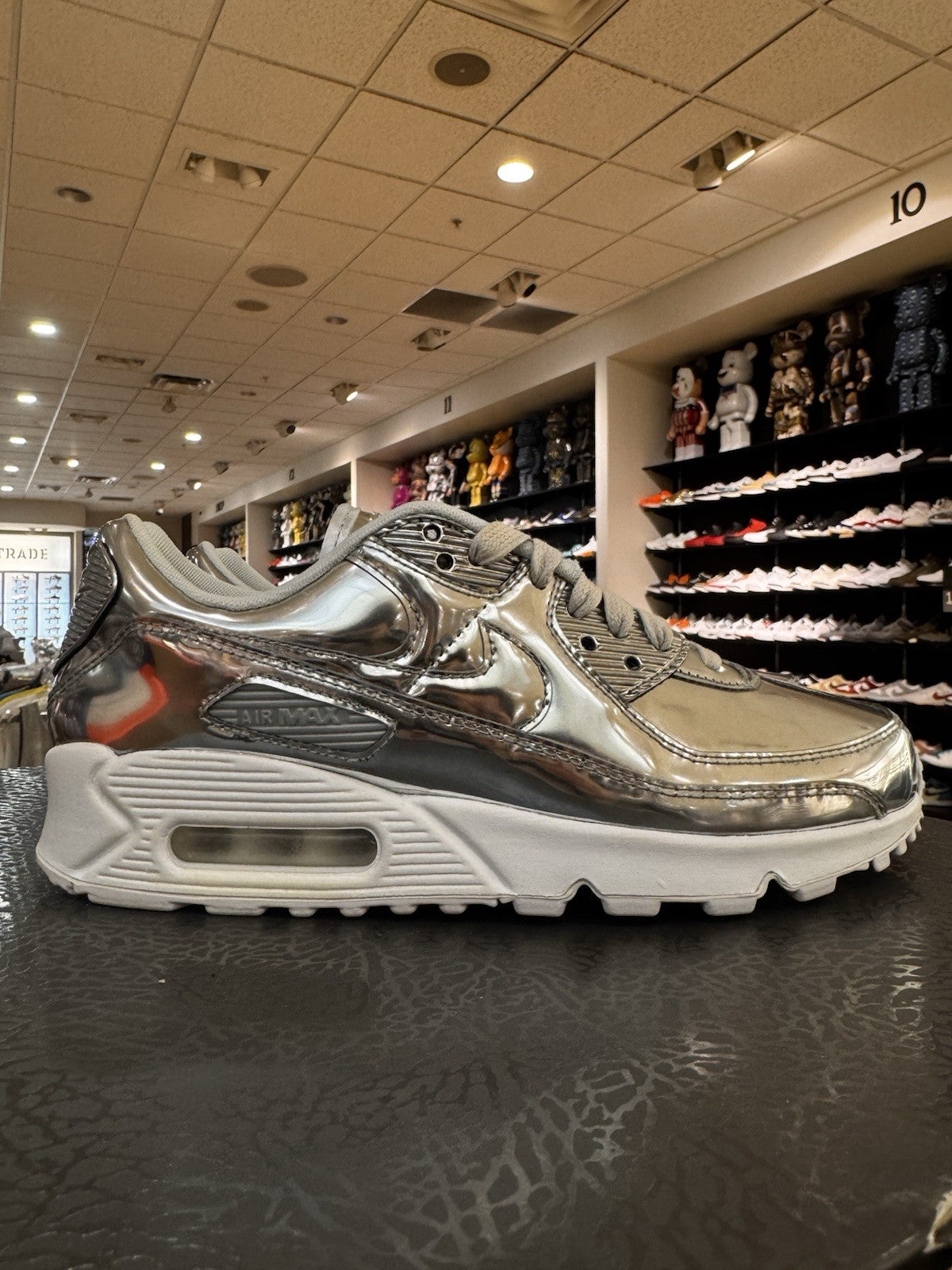 Nike Air Max 90 Metallic Silver Womens Size 7.5