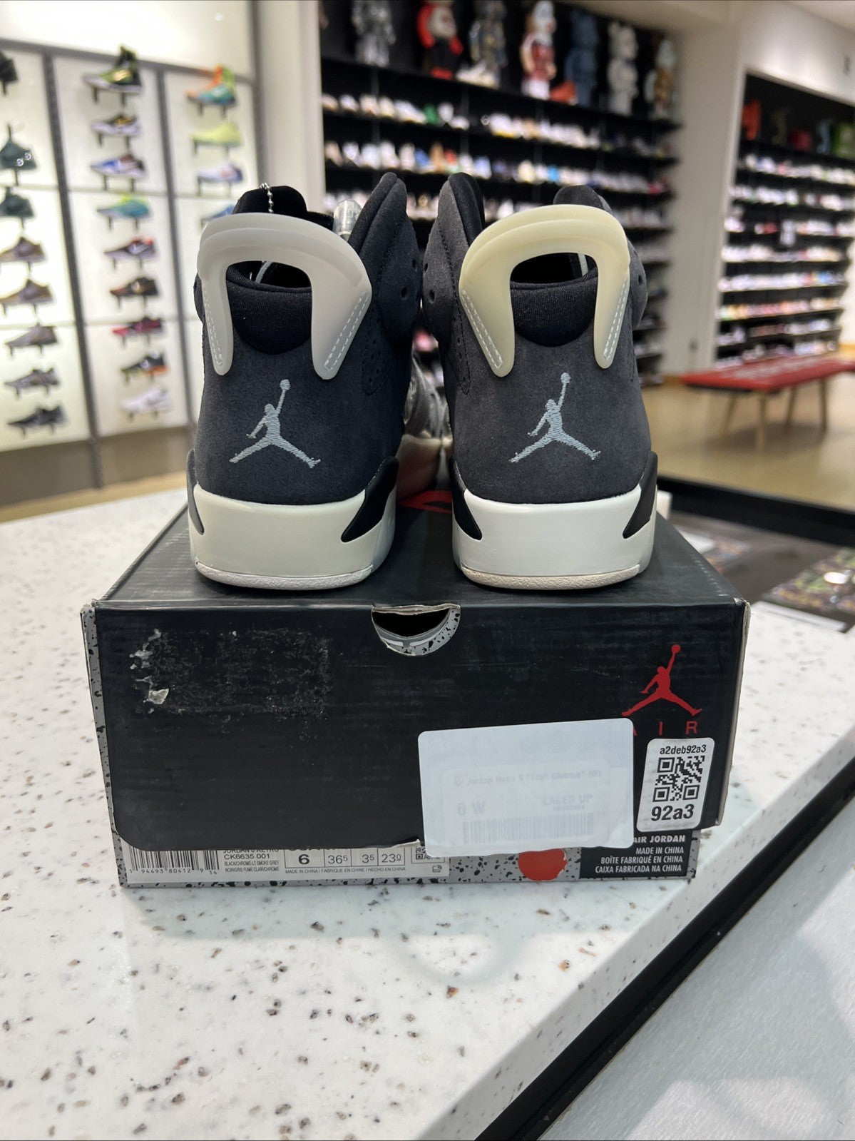 Jordan 6 Retro Tech Chrome Womens Sz 6/4.5Y DEFECT YELLOWING