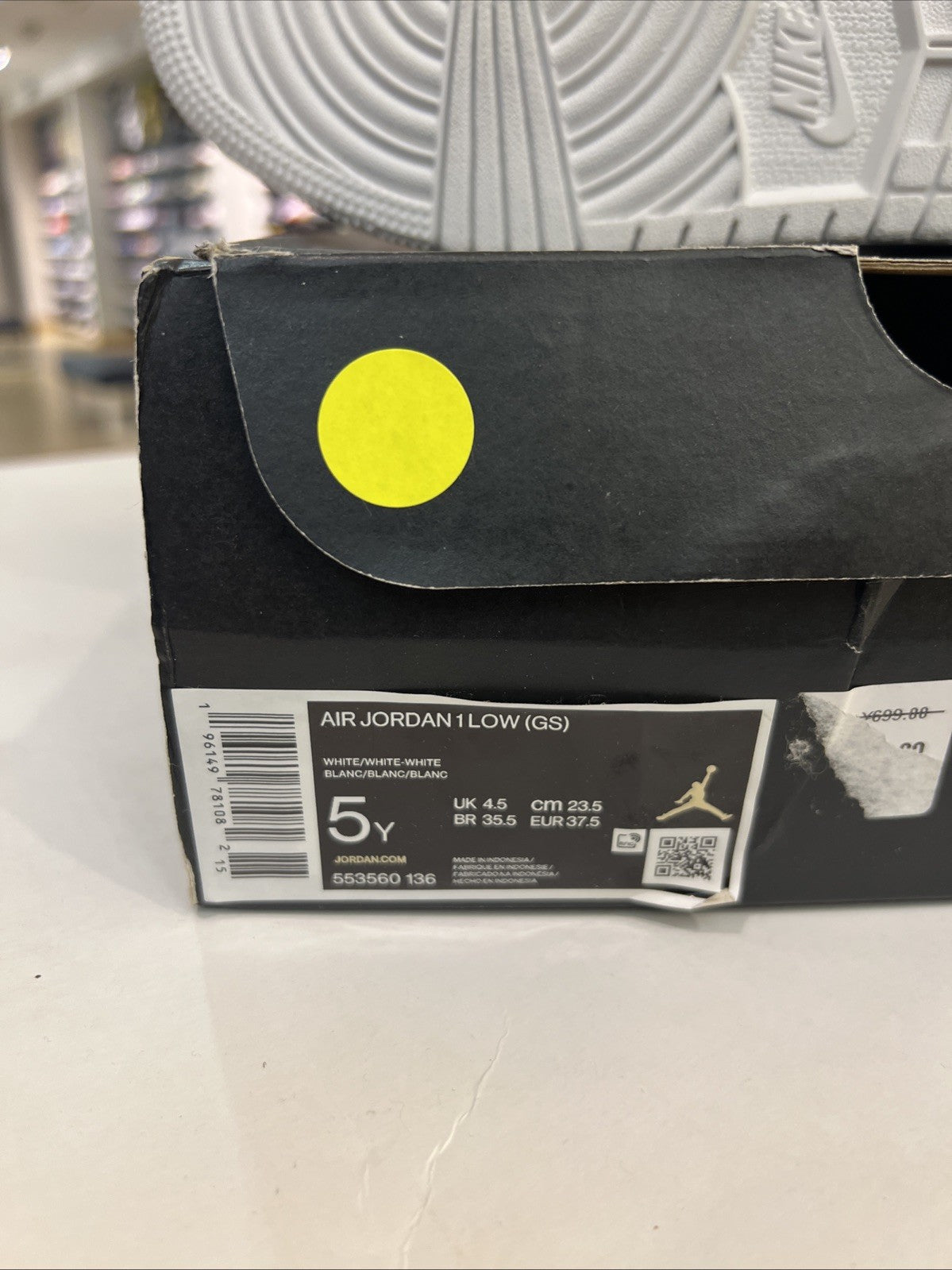 Jordan 1 Low Triple White 2023 GS Kids Sz 5Y