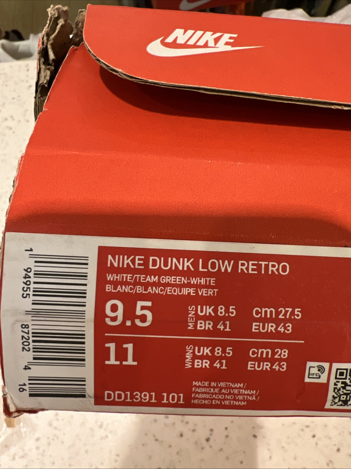 Nike Dunk Low Michigan State Sz 9.5