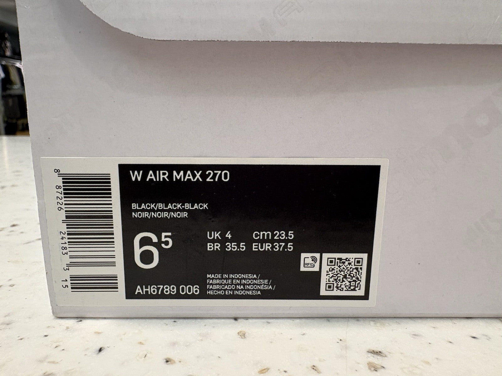 Nike Air Max 270 Low Triple Black Women’s Size 6.5