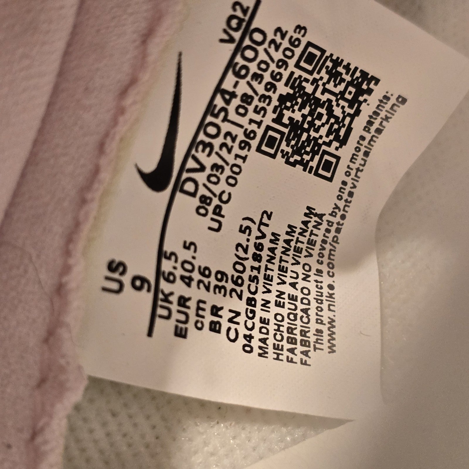 Size 9 - Nike Dunk LX Low Pink Foam Women's