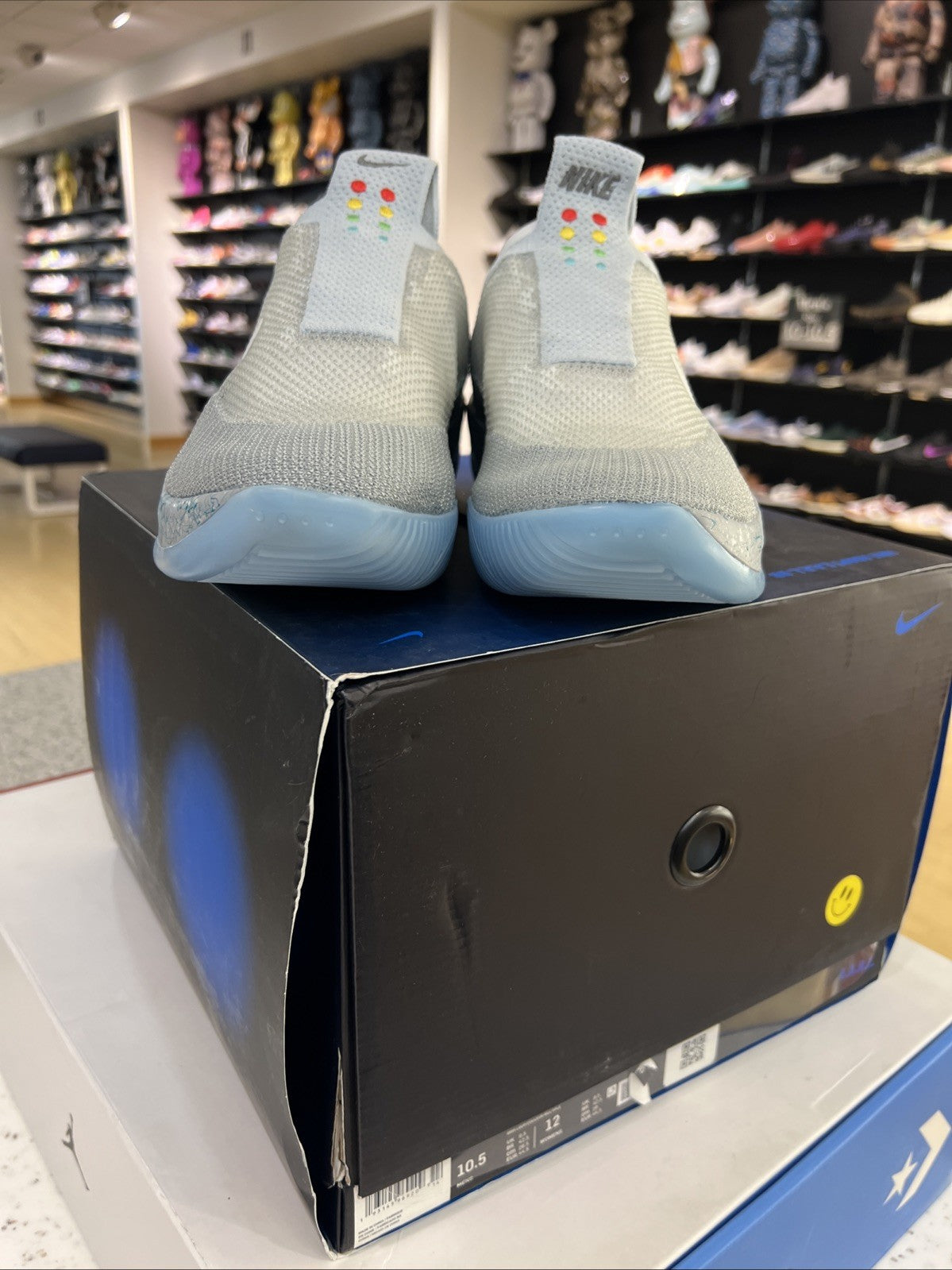 Nike Adapt BB Air Mag (US Charger) Size 10.5