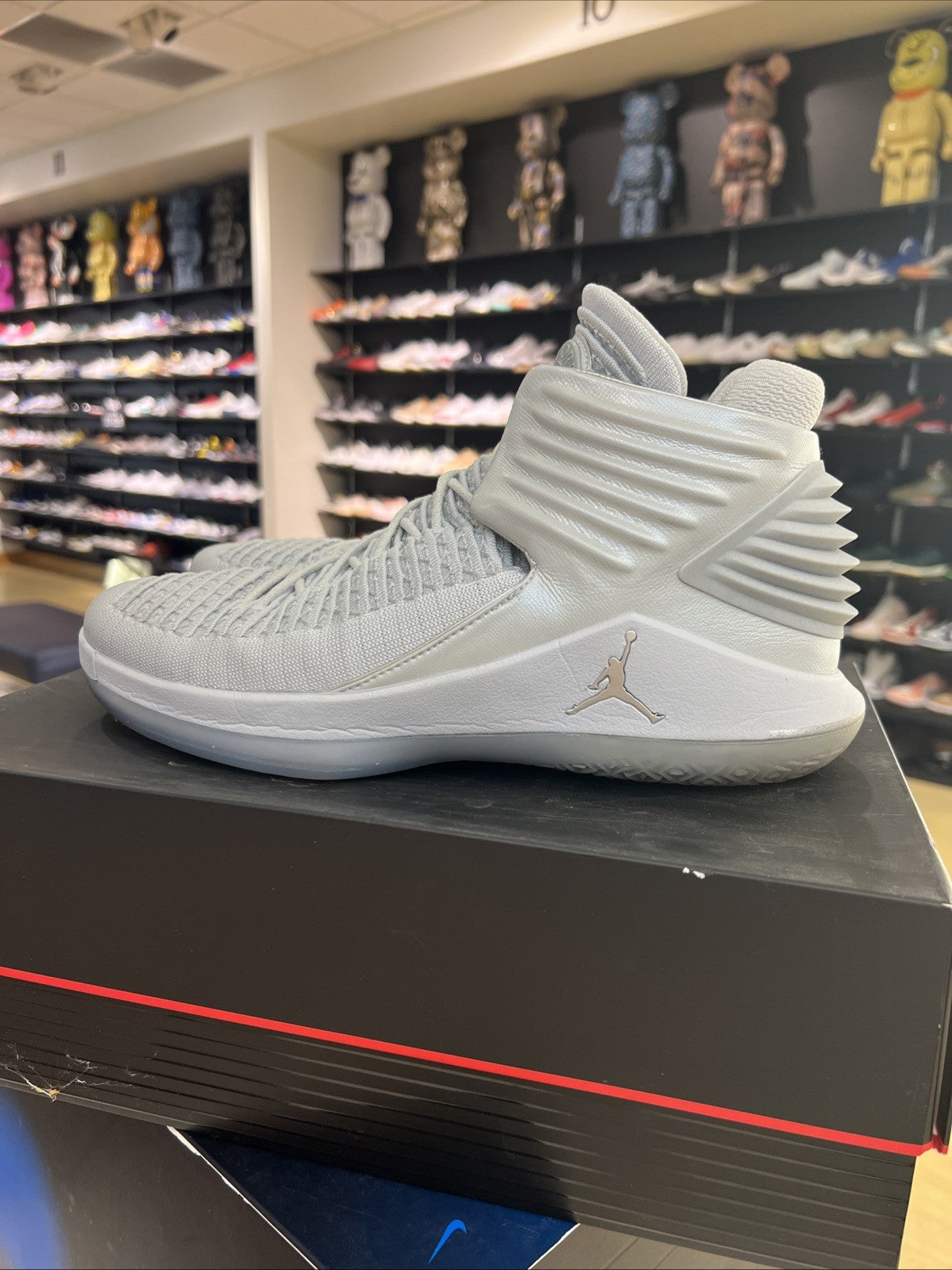 Nike Air Jordan XXXII Pure Platinum High Sneaker Shoes Sz 12 USED