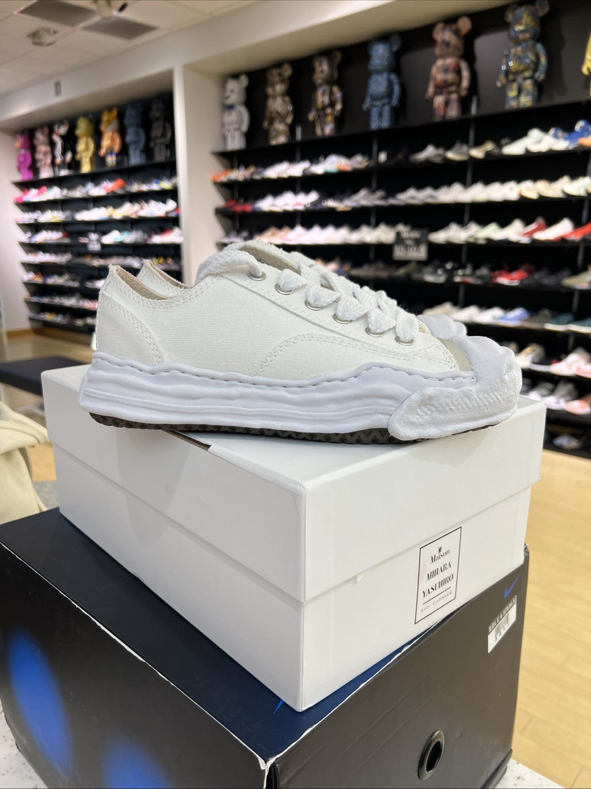 Maison Mihara Yasuhiro Hank Low Top Vintage White Sz 39 (US 7) USED 1X