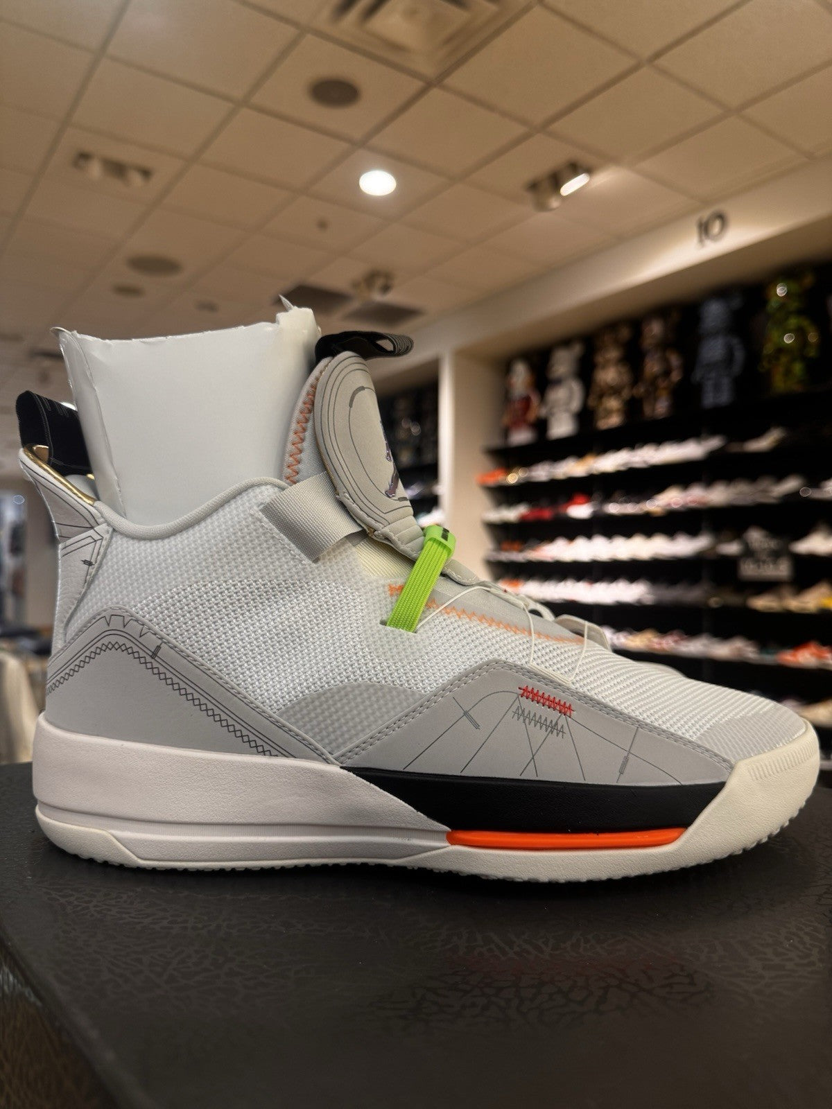 Jordan XXXIII Vast Grey Size 11