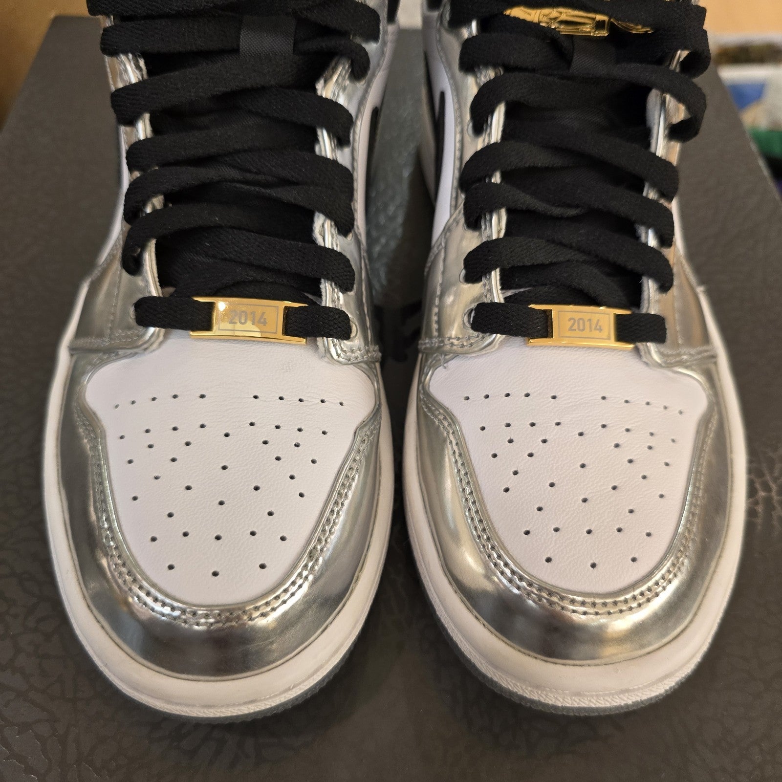 Size 7.5 - Air Jordan 1 Retro High Pass the Torch