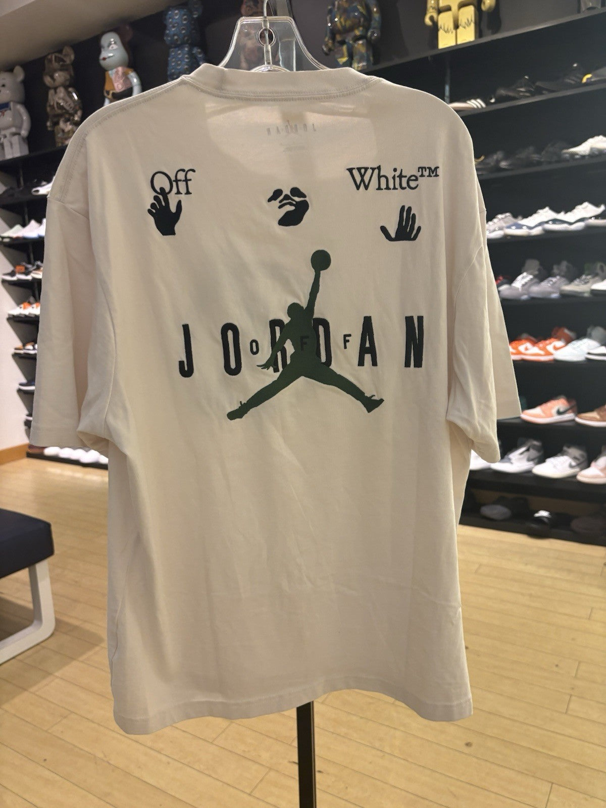 OFF-WHITE x Jordan T-shirt (Asia Sizing) White Size Large 