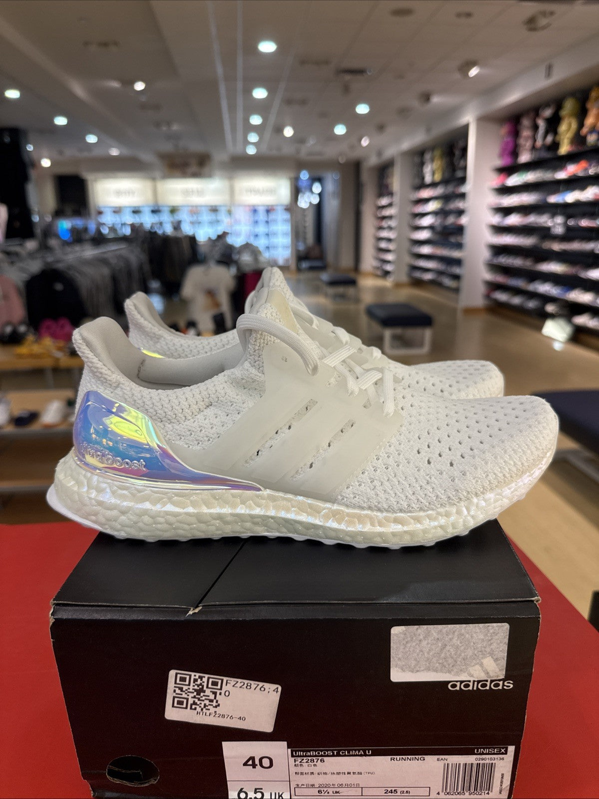 Adidas UltraBoost CLIMA U. Unisex Running Shoe, Men’s Size 7.