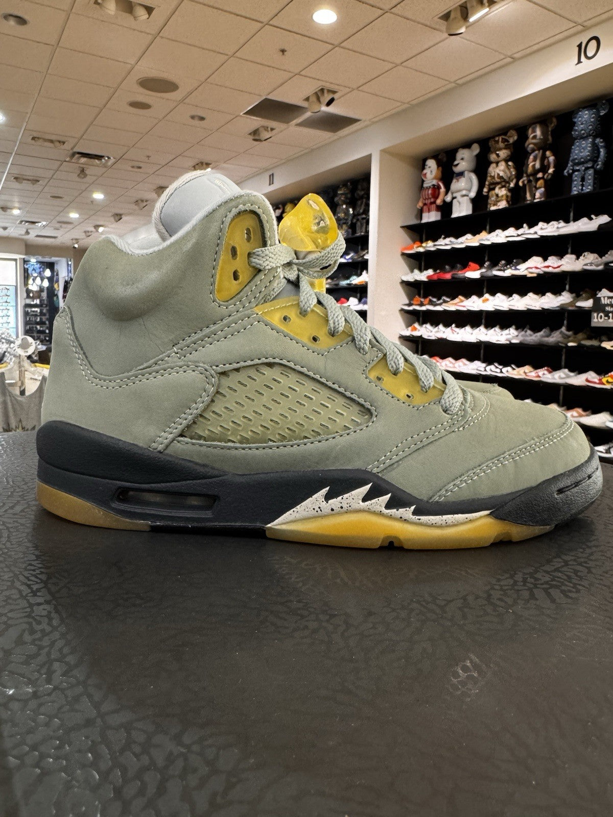 Jordan 5 Retro Jade Horizon GS Size 5Y 