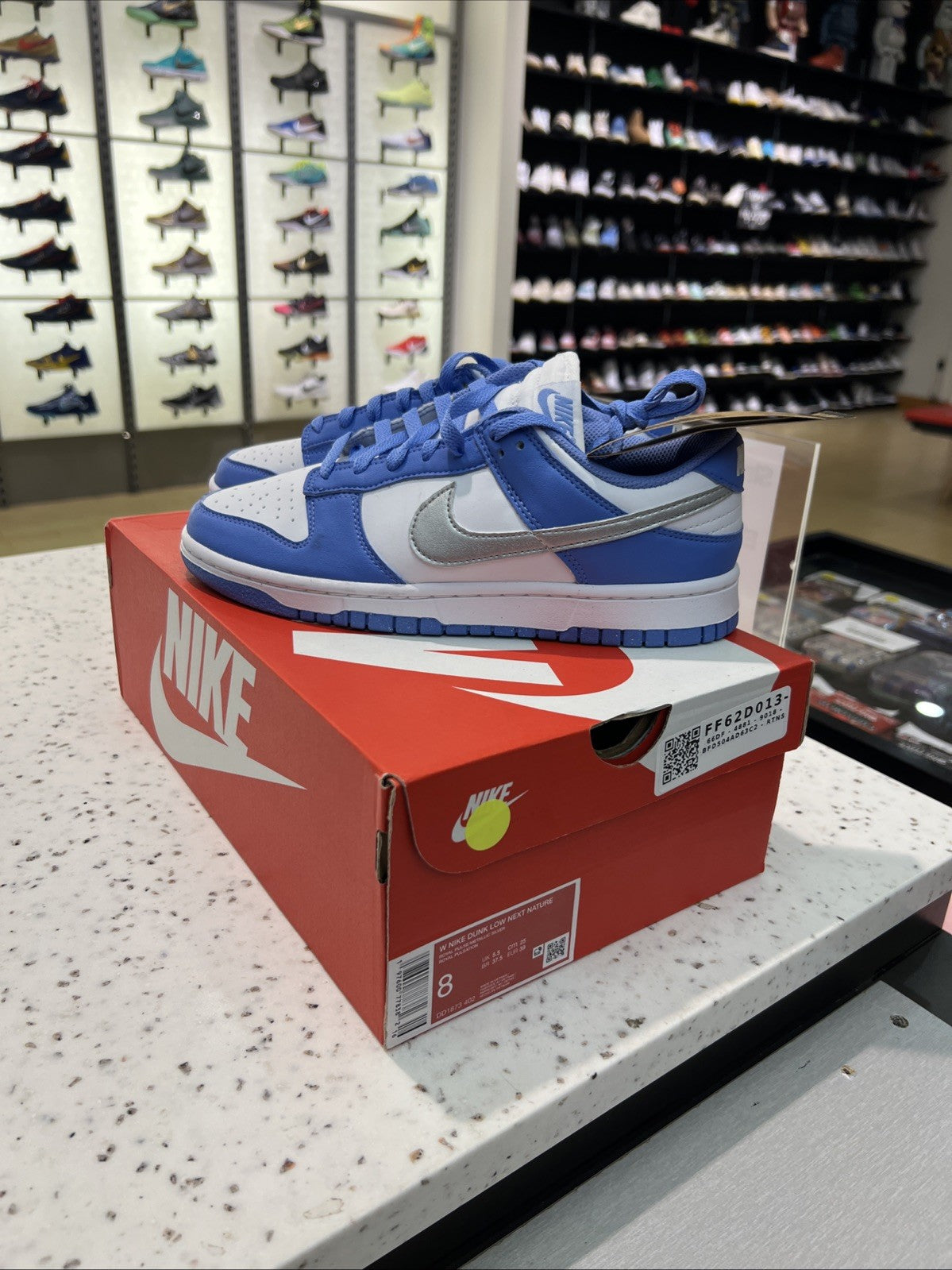 Nike Dunk Next Nature Low Royal Pulse Womens Sz 8