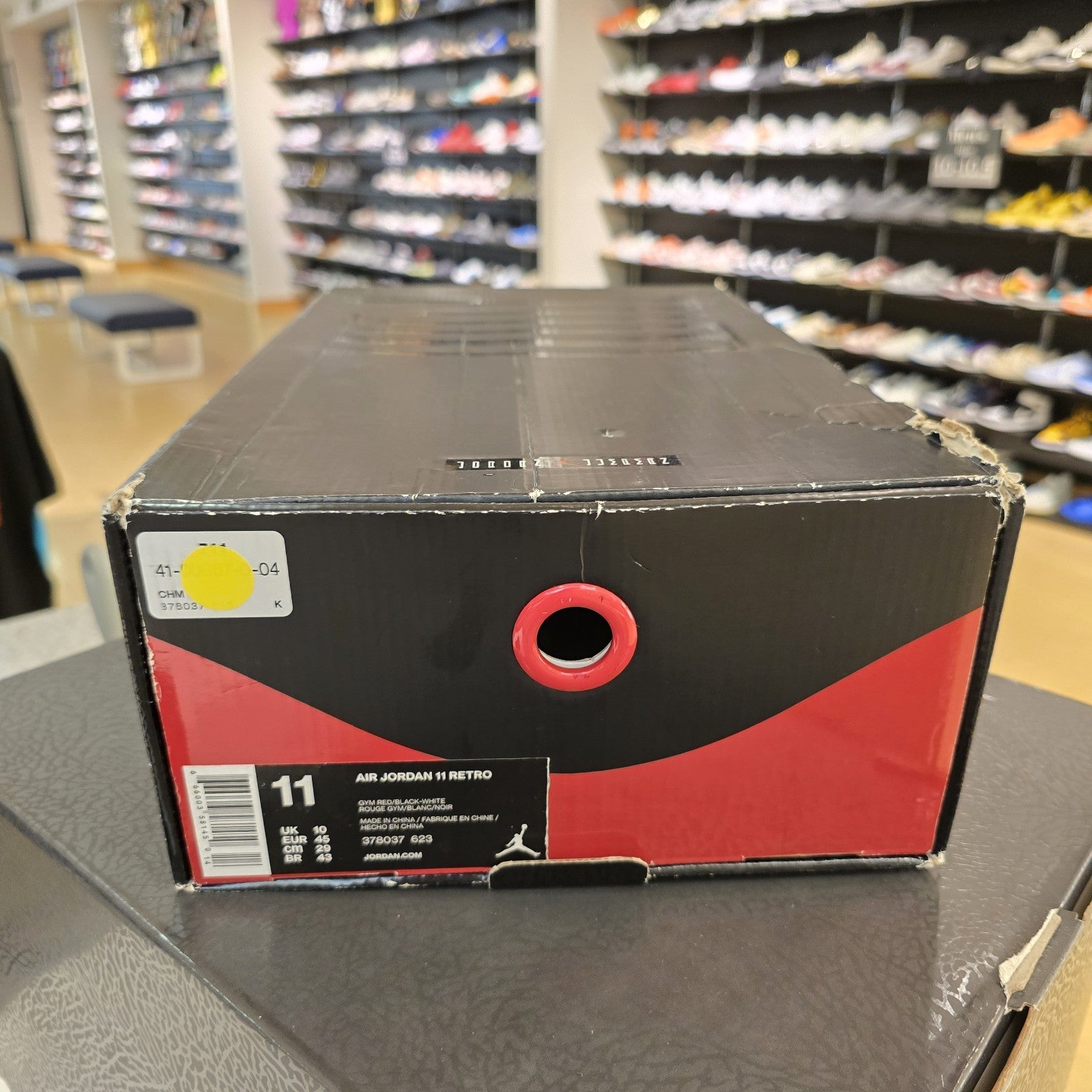 Size 11 - Jordan 11 Retro 72-10
