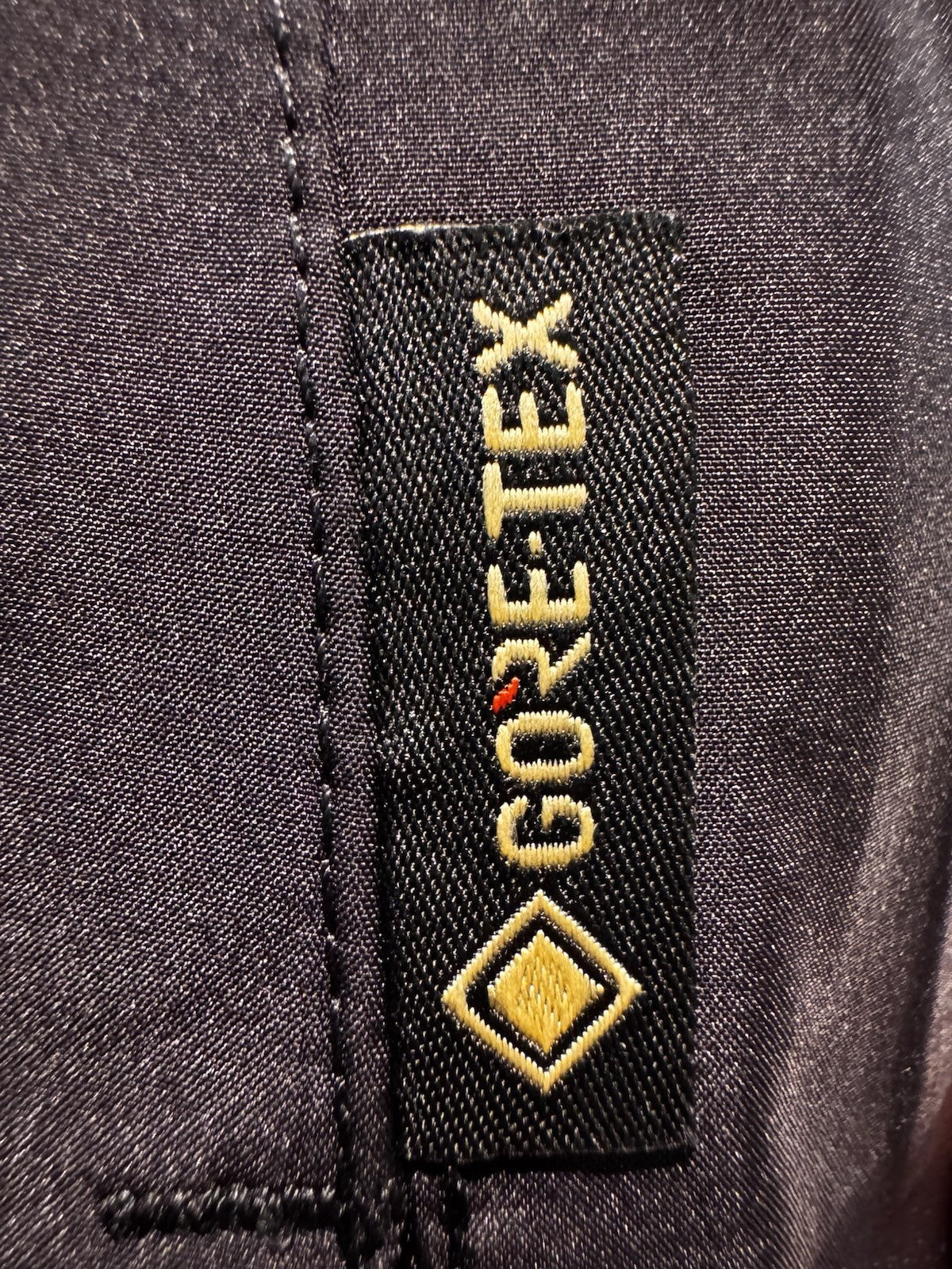 Supreme Gore-Tex Pant FW24 Black Size 32