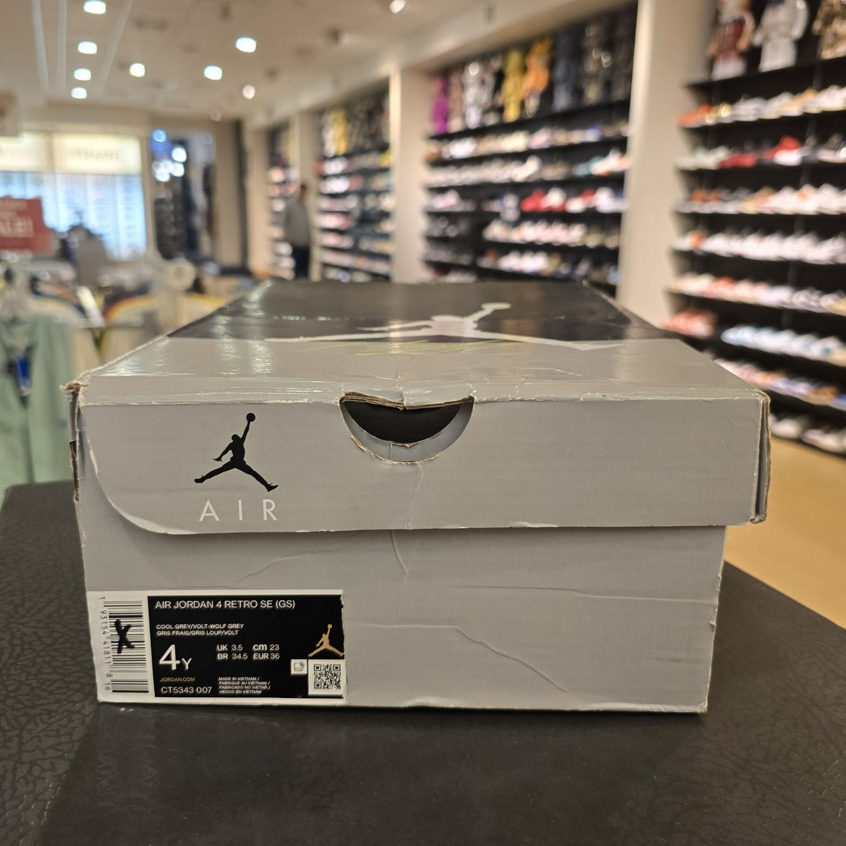 Size 4Y - Air Jordan 4 Retro Neon GS