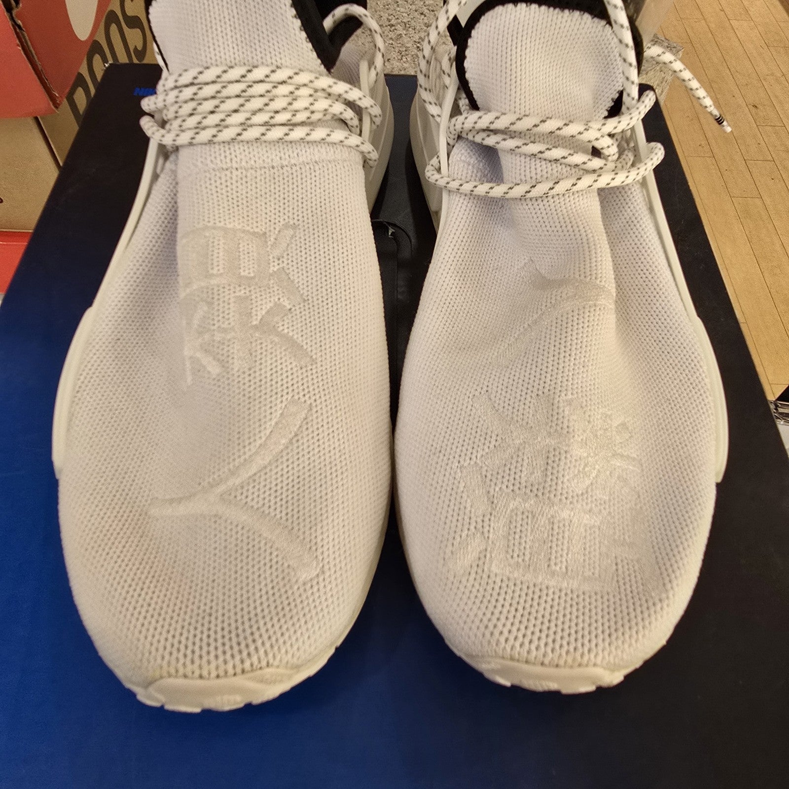 Pharrell x adidas NMD Human Race Core White SZ 12 Yellowed