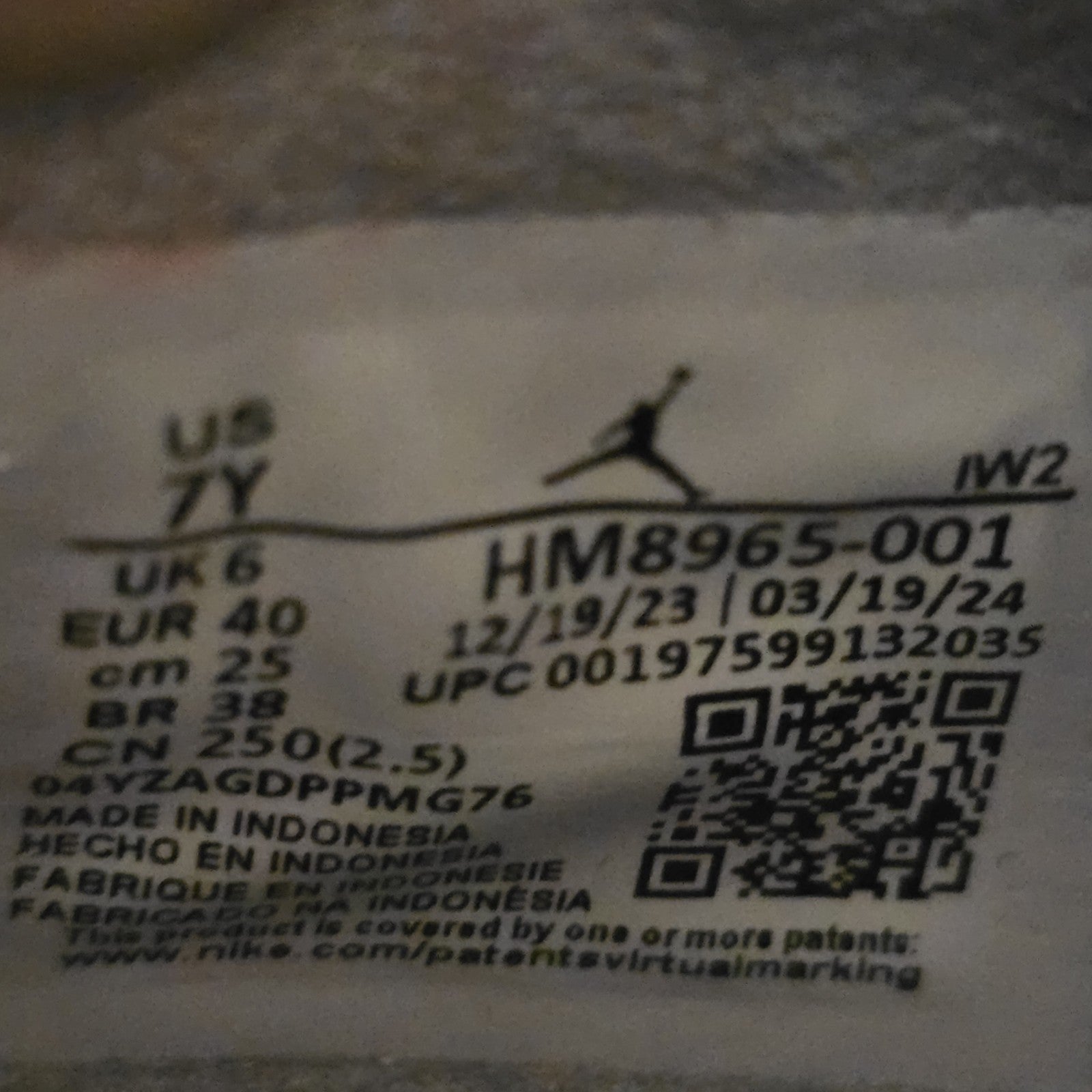 Size 7Y - Air Jordan 4 Retro Wet Cement GS