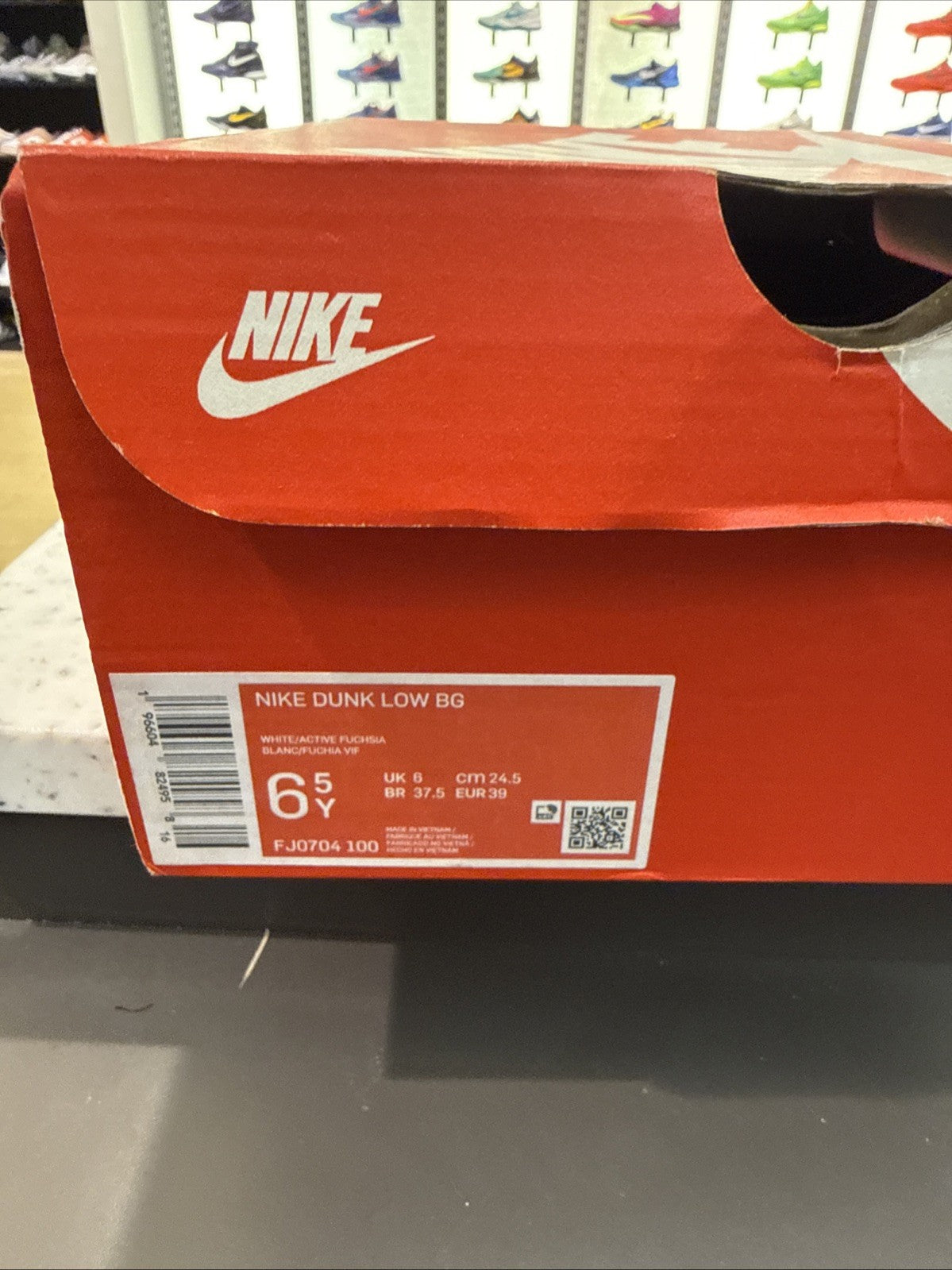 Nike Dunk Low Active Fuchsia (GS) - 6.5Y - Brand New DS OG ALL