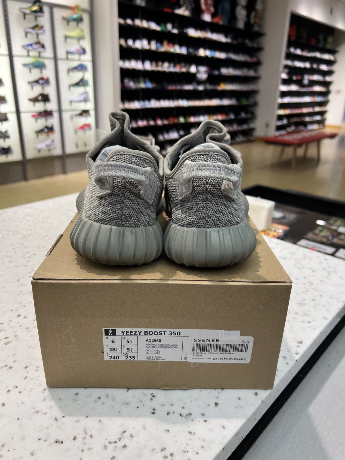 adidas Yeezy Boost 350 V1 Moonrock Grey AQ2660 Sz 6 USED
