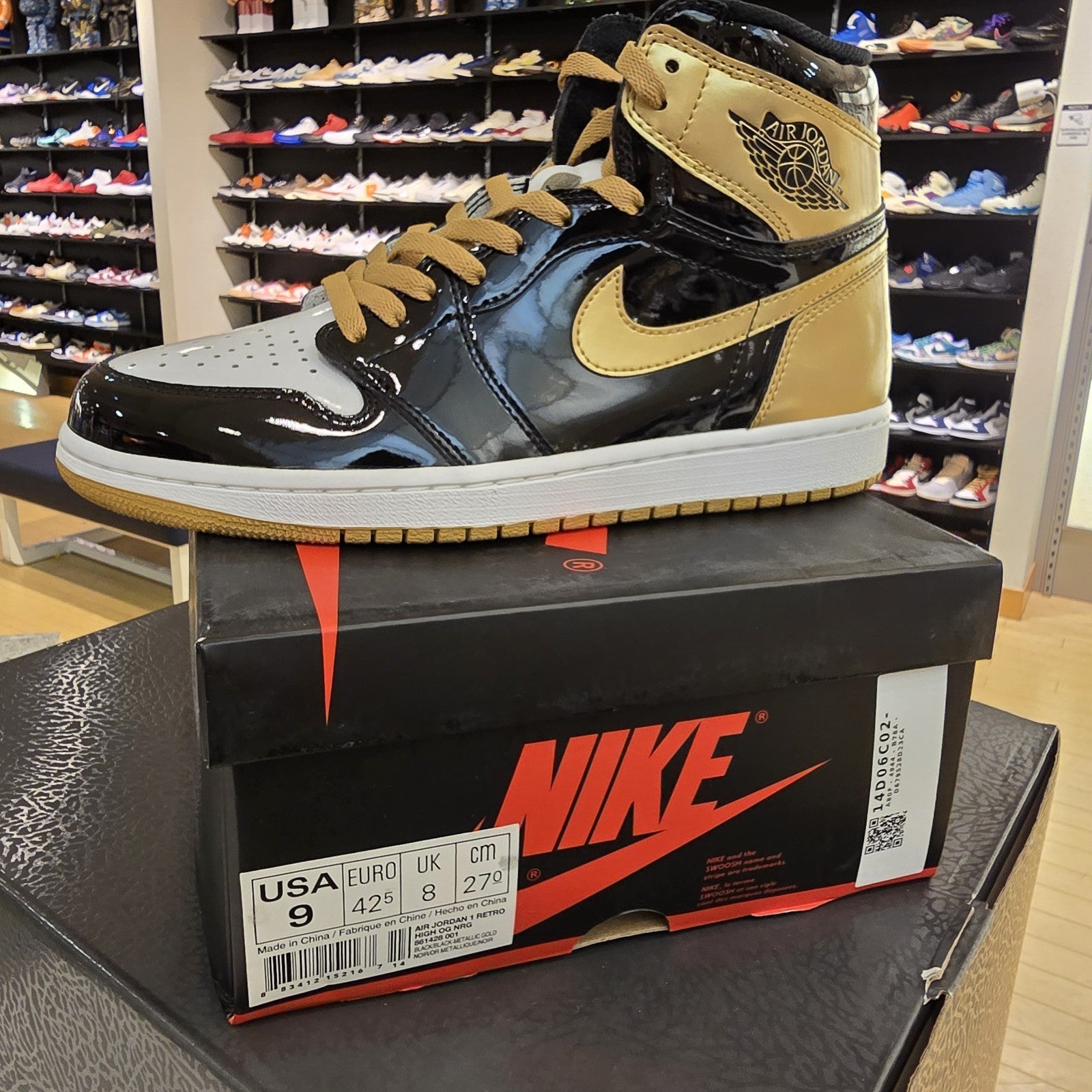 Size 9 - Air Jordan 1 Retro OG NRG High Gold Top 3